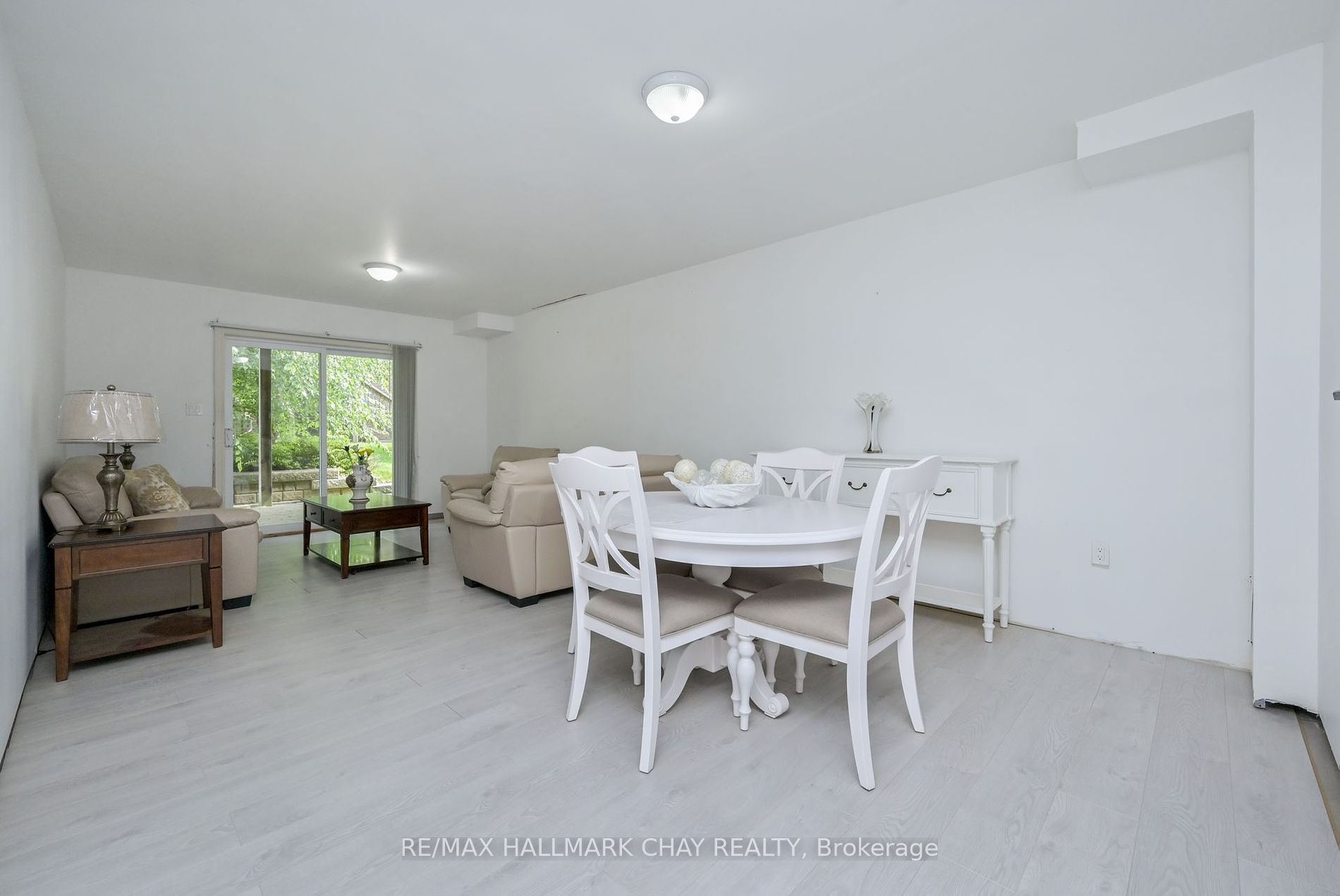 21 Upper Highland 19 Property Photo 14