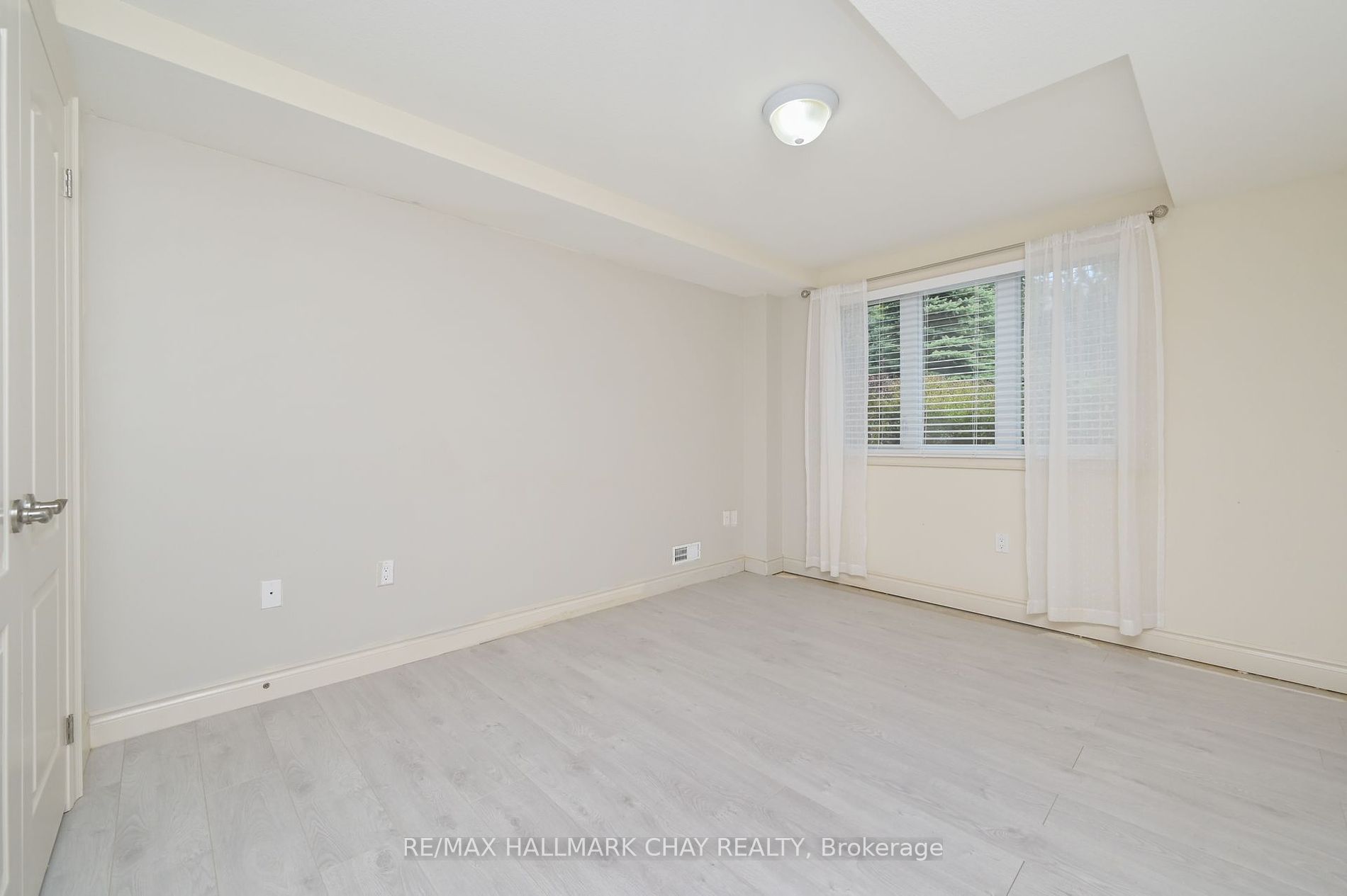 21 Upper Highland 19 Property Photo 19