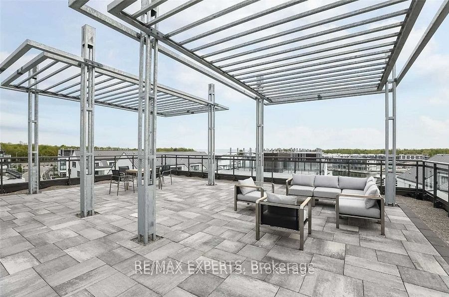 301 Sea Ray Ave 19 Property Photo 11