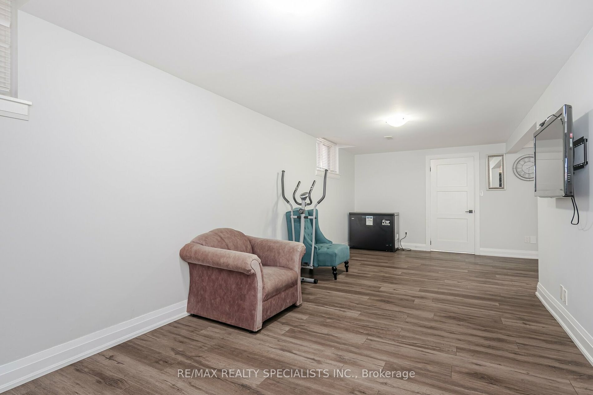 111 Forest Dr Property Photo 22