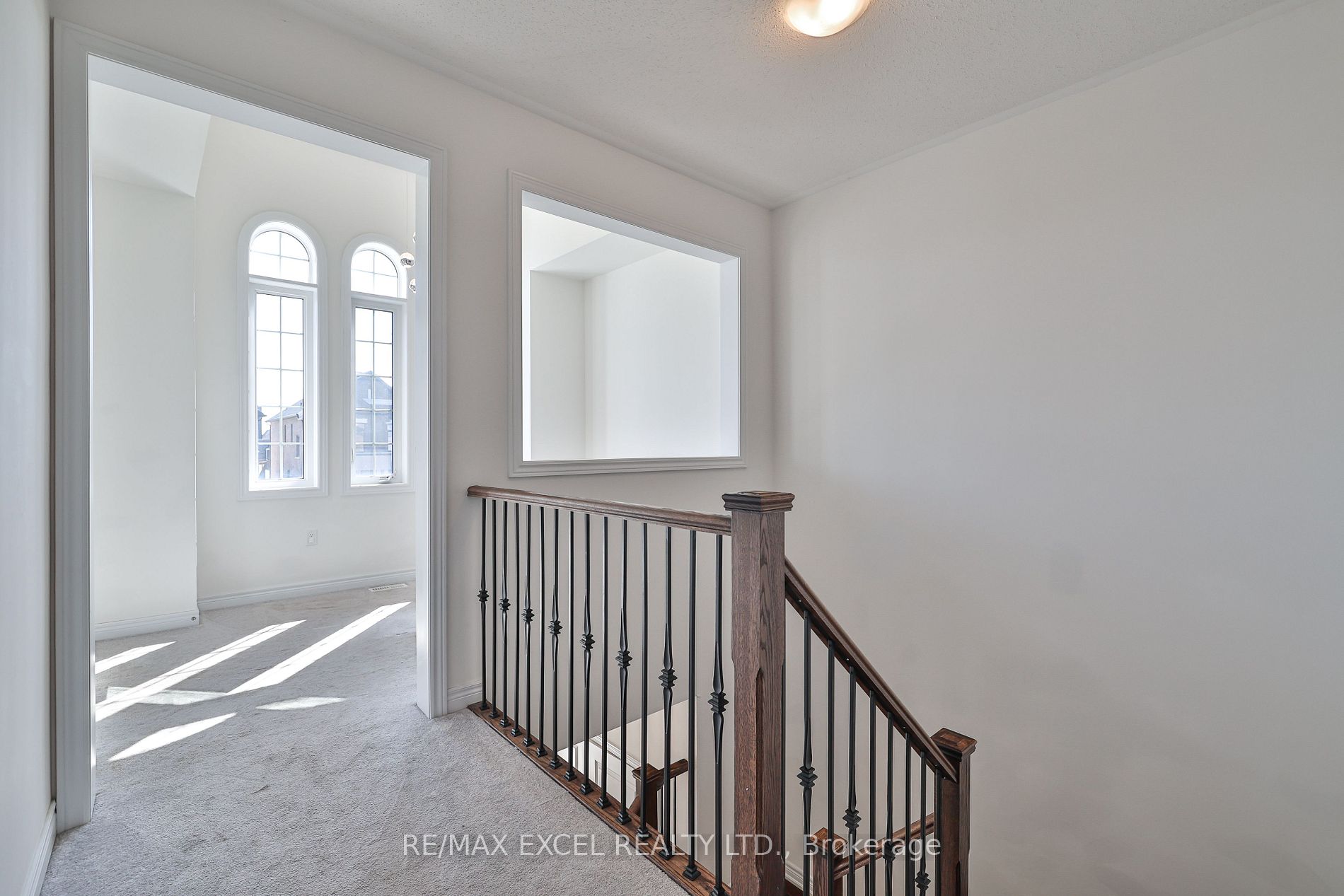 463 Mactier Dr Property Photo 21