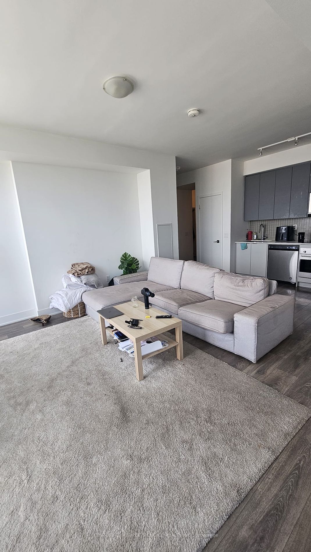 2916 Highway 7 16 Property Photo 6