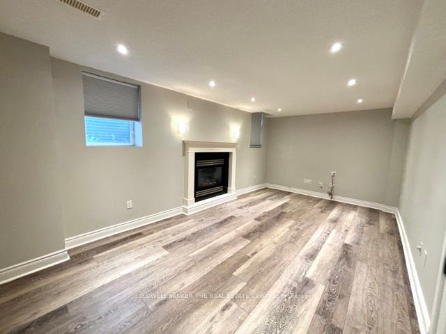 640 Vaughan Mills Rd Property Photo 3