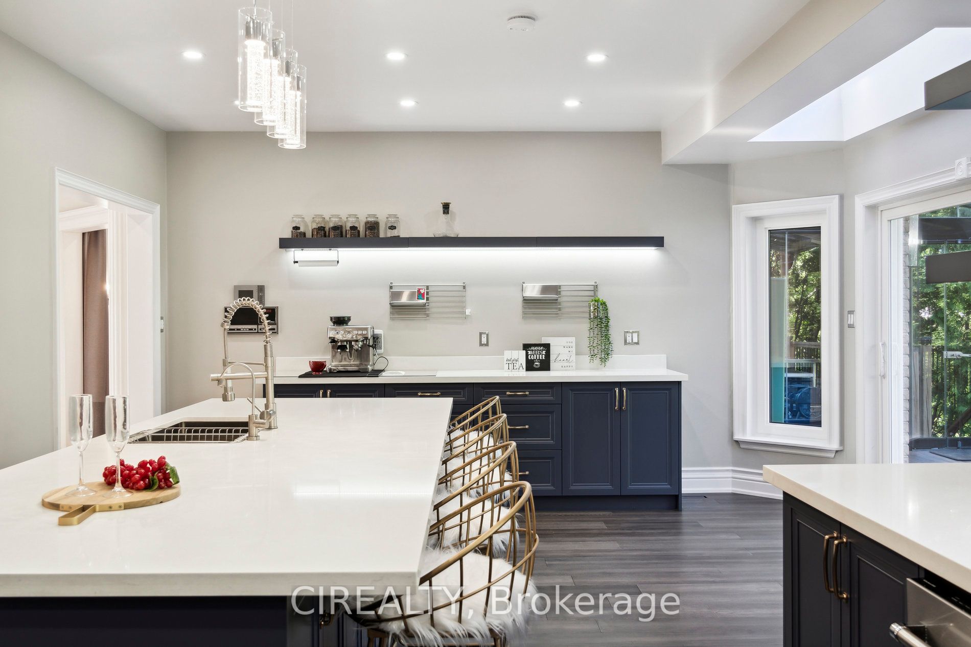 11 Mulberry Mews Property Photo 3