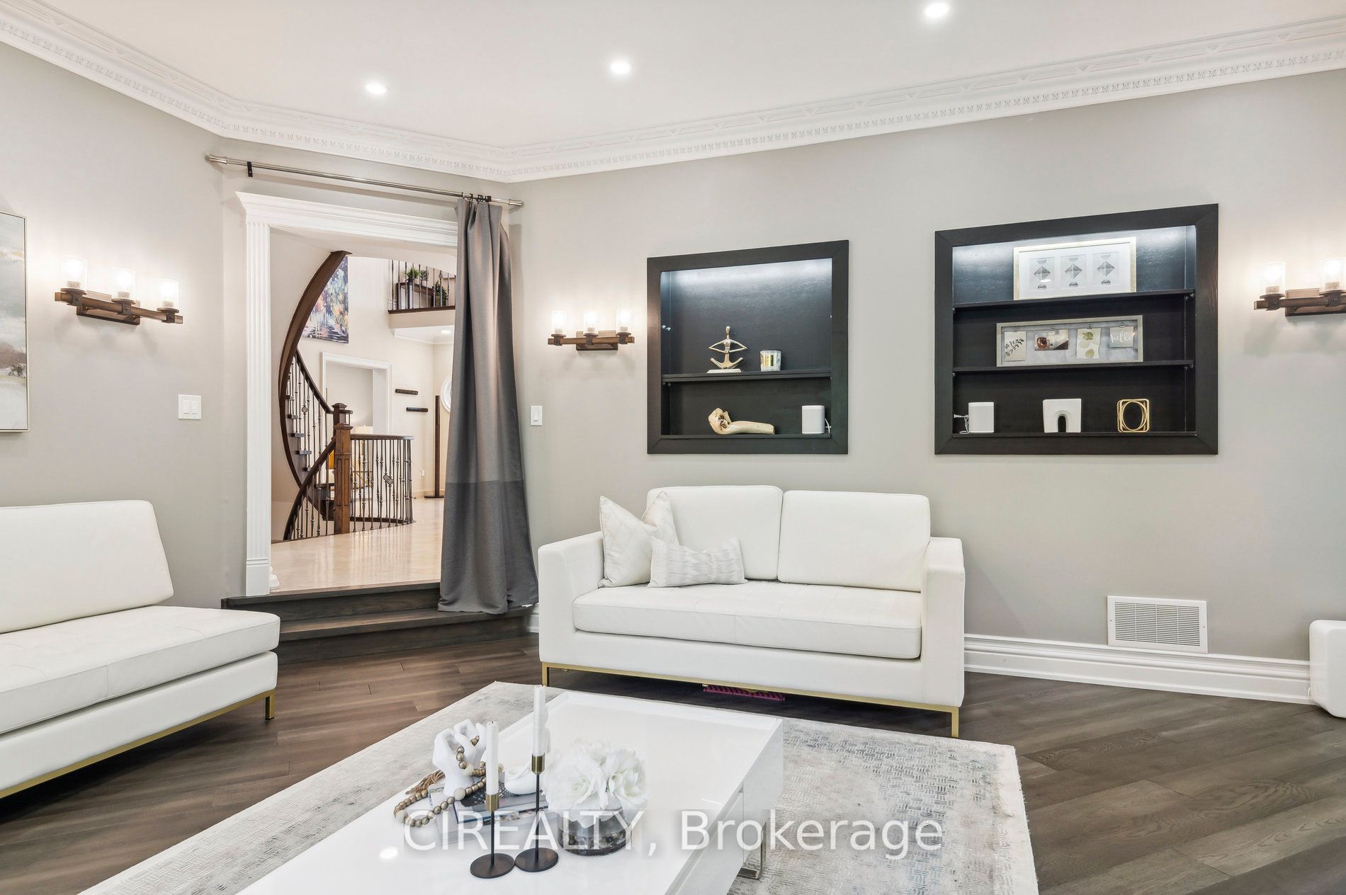 11 Mulberry Mews Property Photo 4