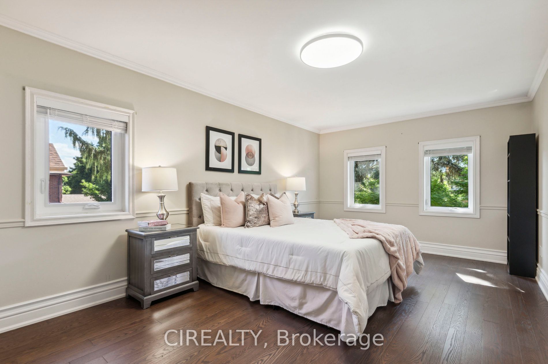 11 Mulberry Mews Property Photo 18