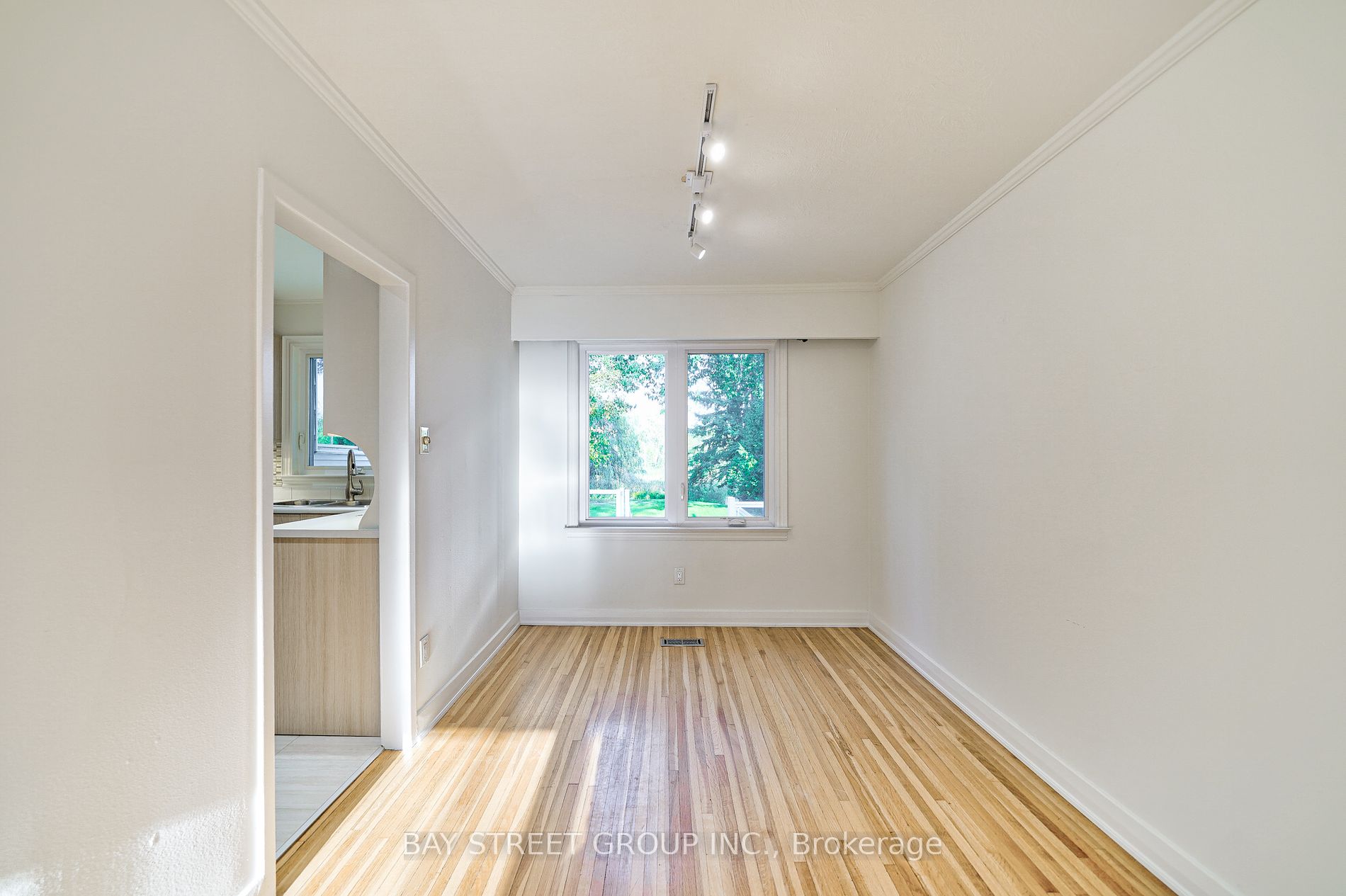 261 Sand Rd Property Photo 2