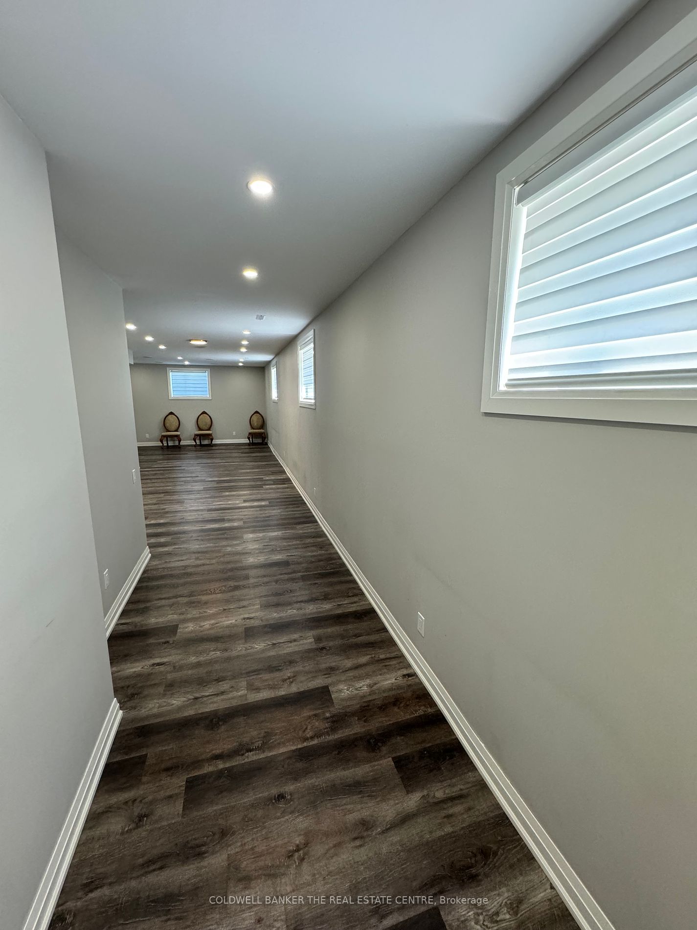 15410 Jane St N Property Photo 24