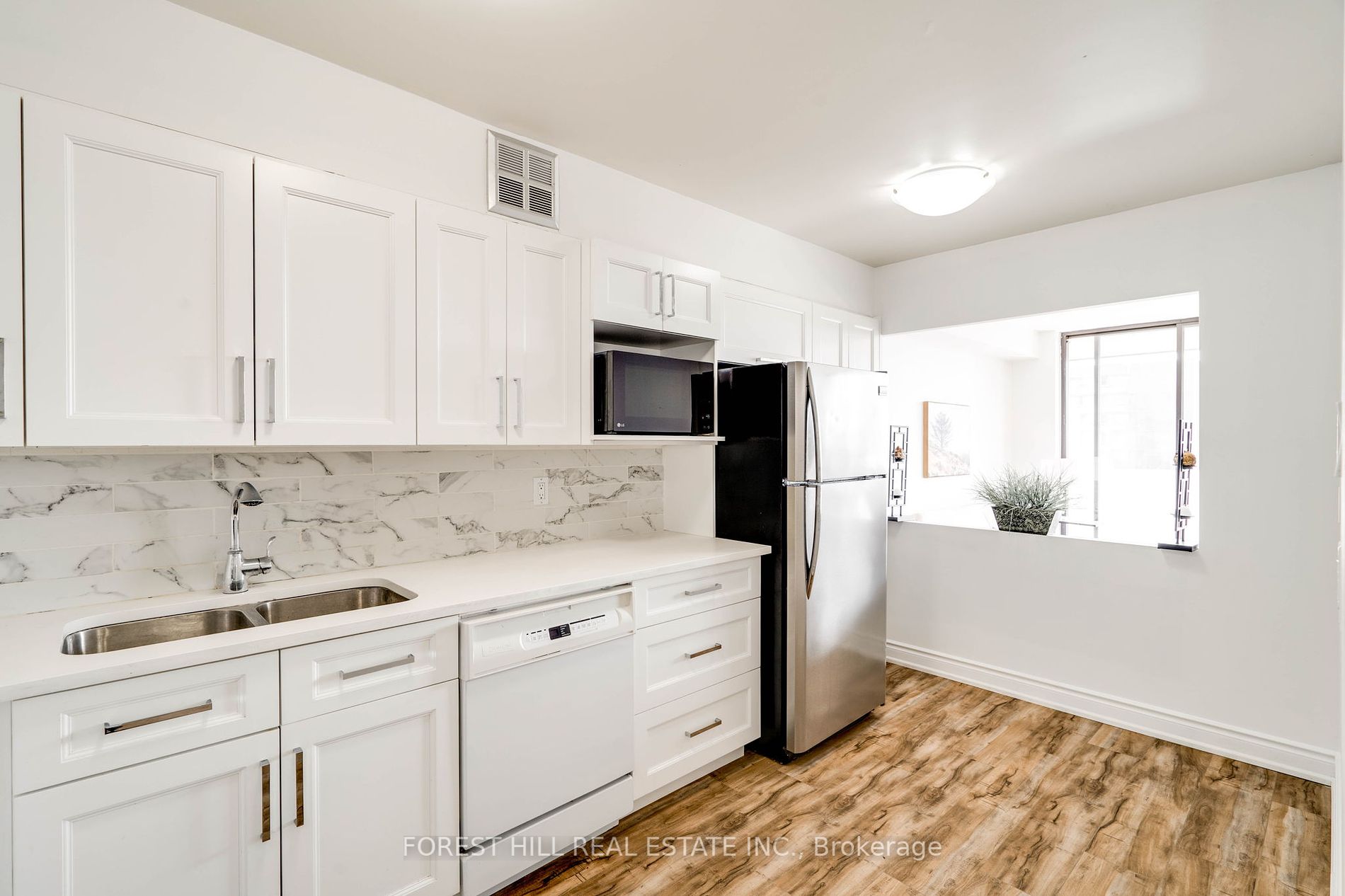 40 Baif Blvd 3 Property Photo 5