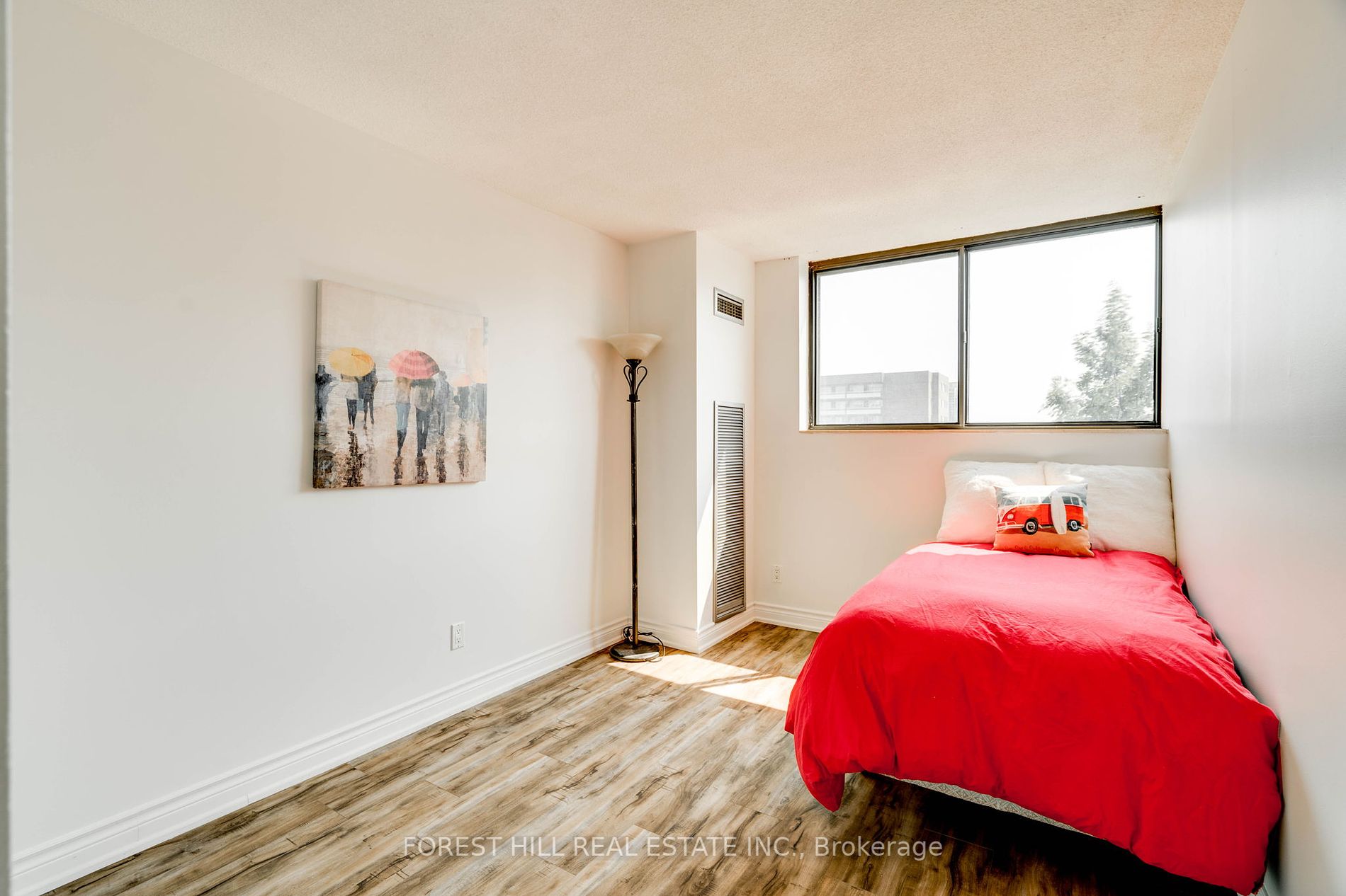 40 Baif Blvd 3 Property Photo 11