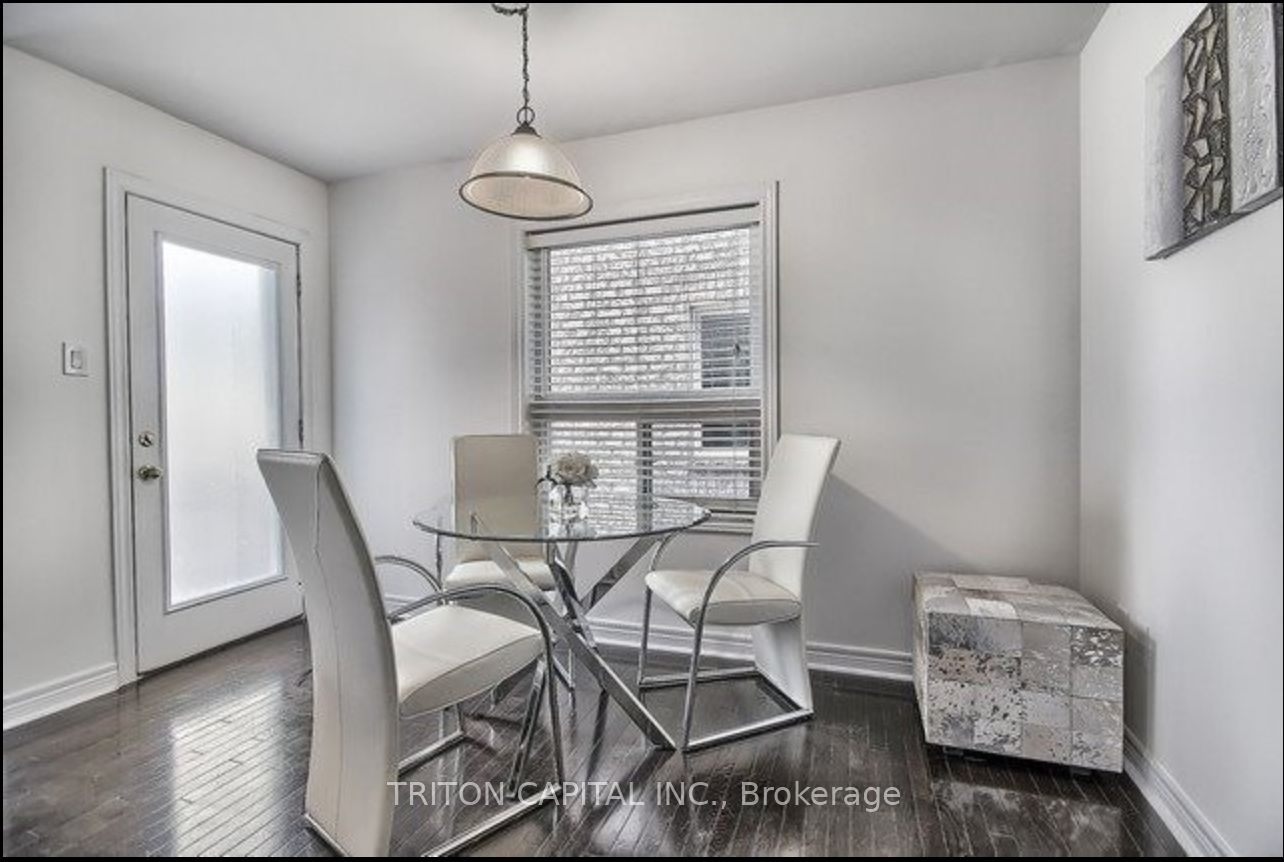 38 Four Seasons Cres Property Photo 13