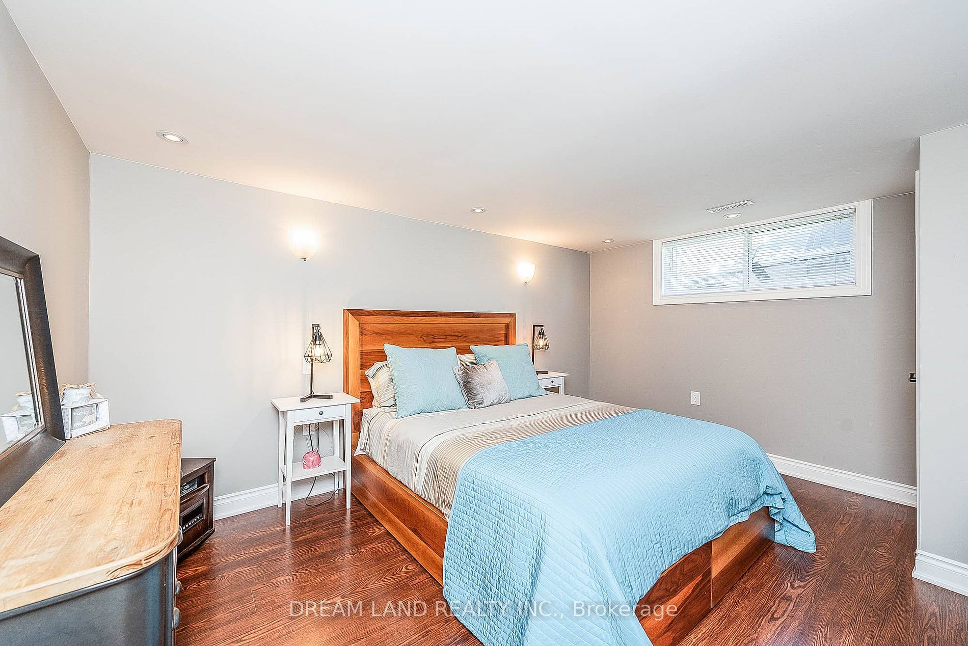269 Nelson Cres Property Photo 26