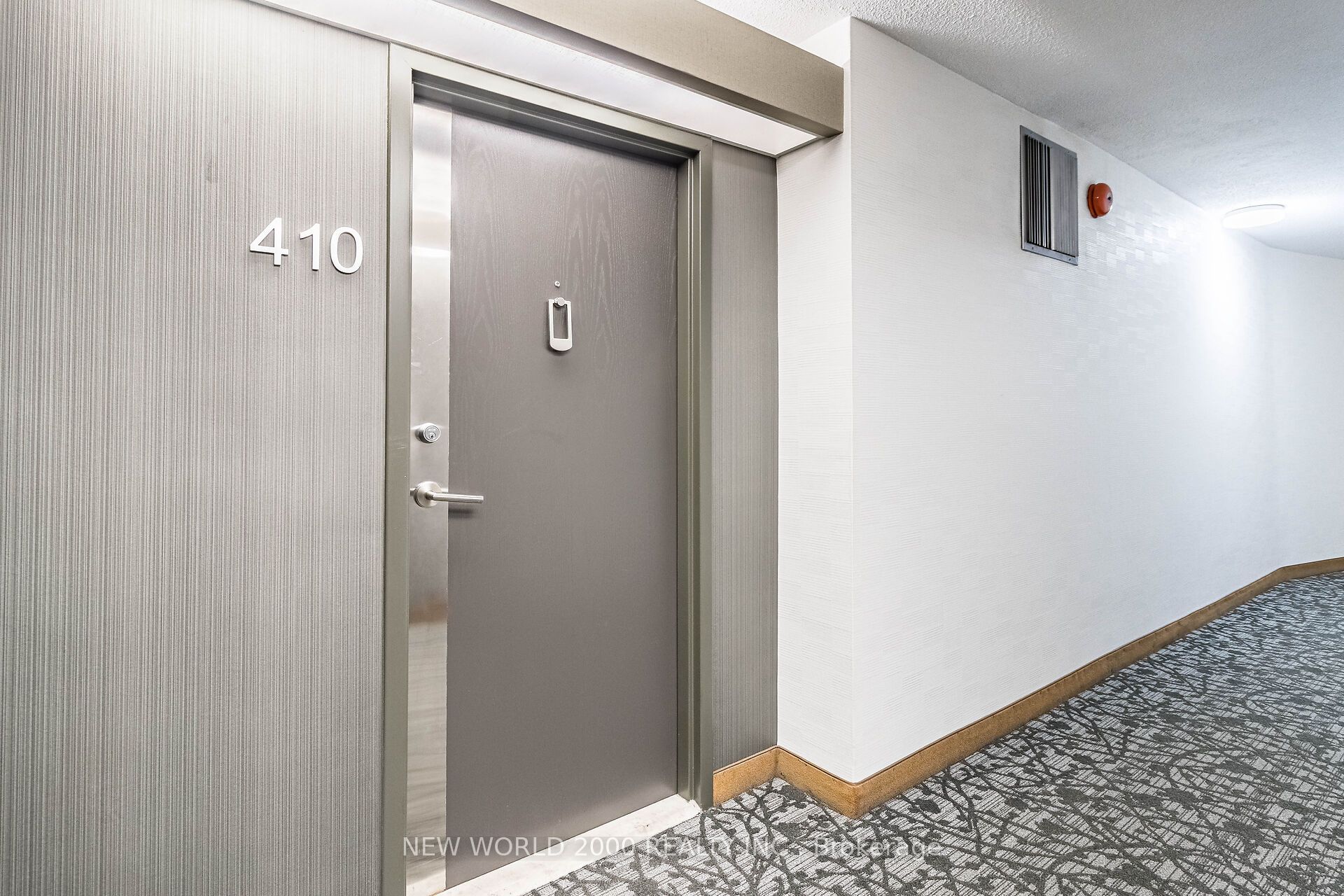 #410 - 7811 Yonge Street Property Photo 7
