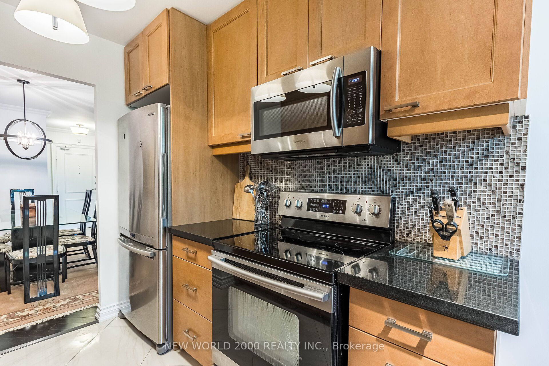 #410 - 7811 Yonge Street Property Photo 18