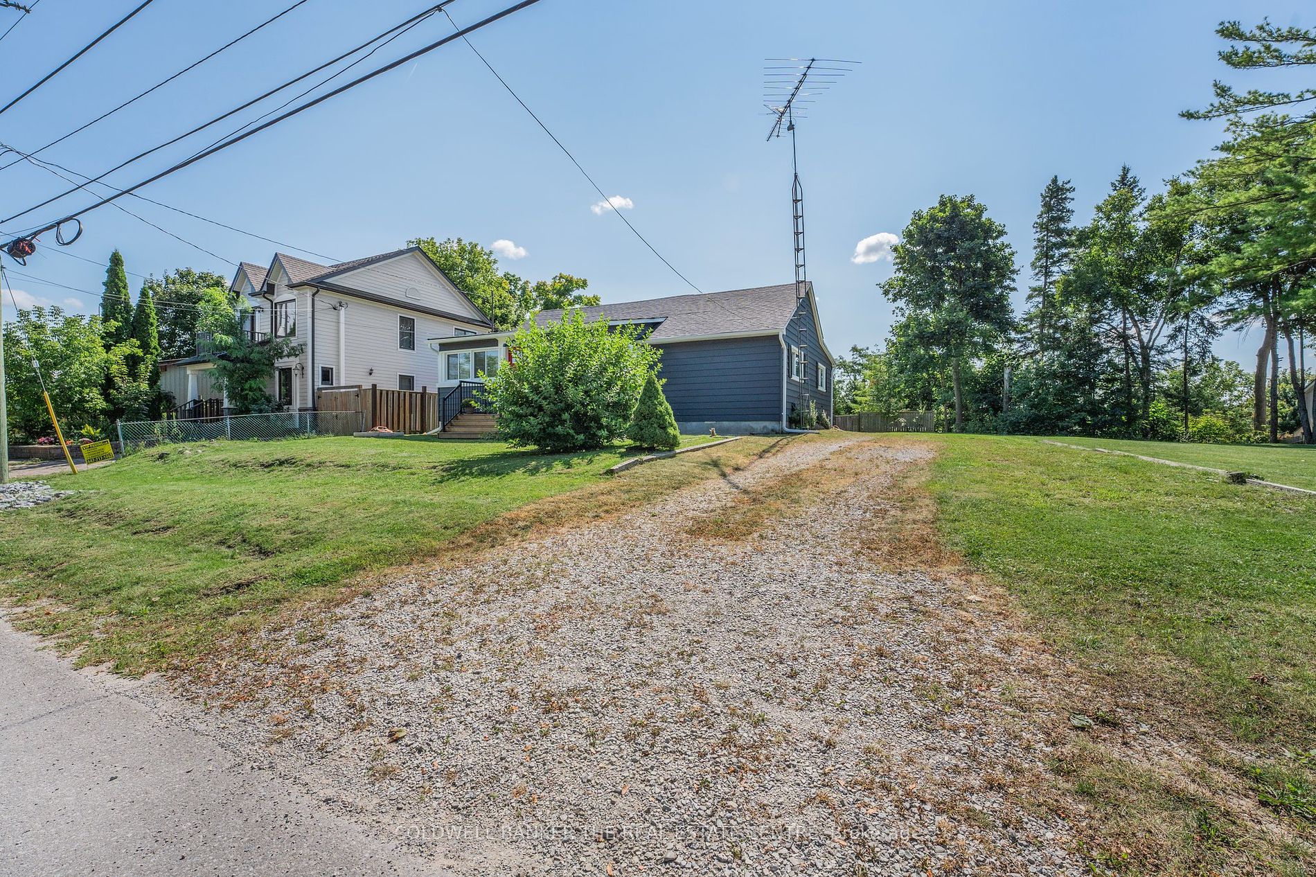 5 Windsor Dr Property Photo 23