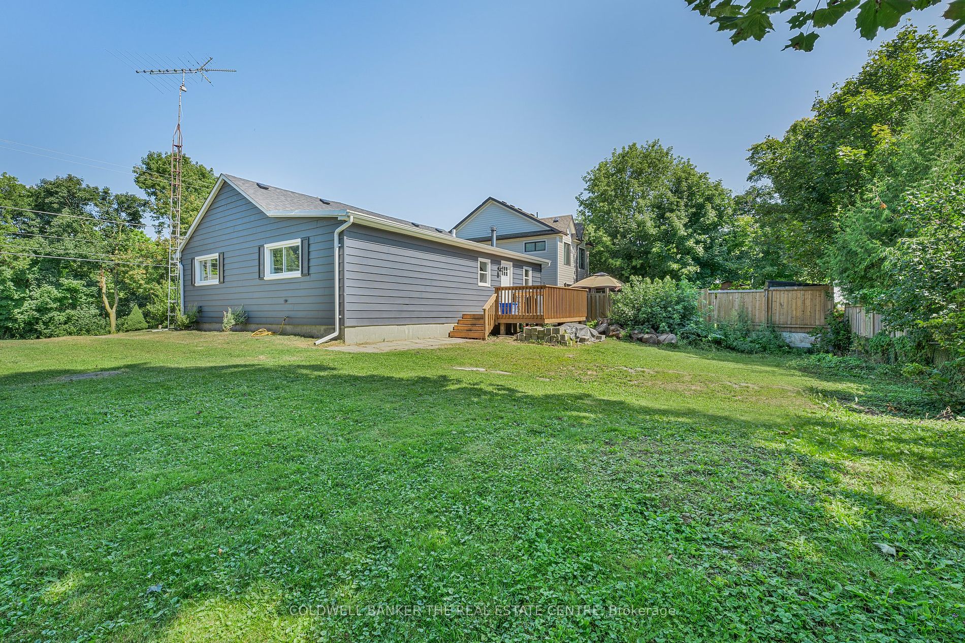 5 Windsor Dr Property Photo 33