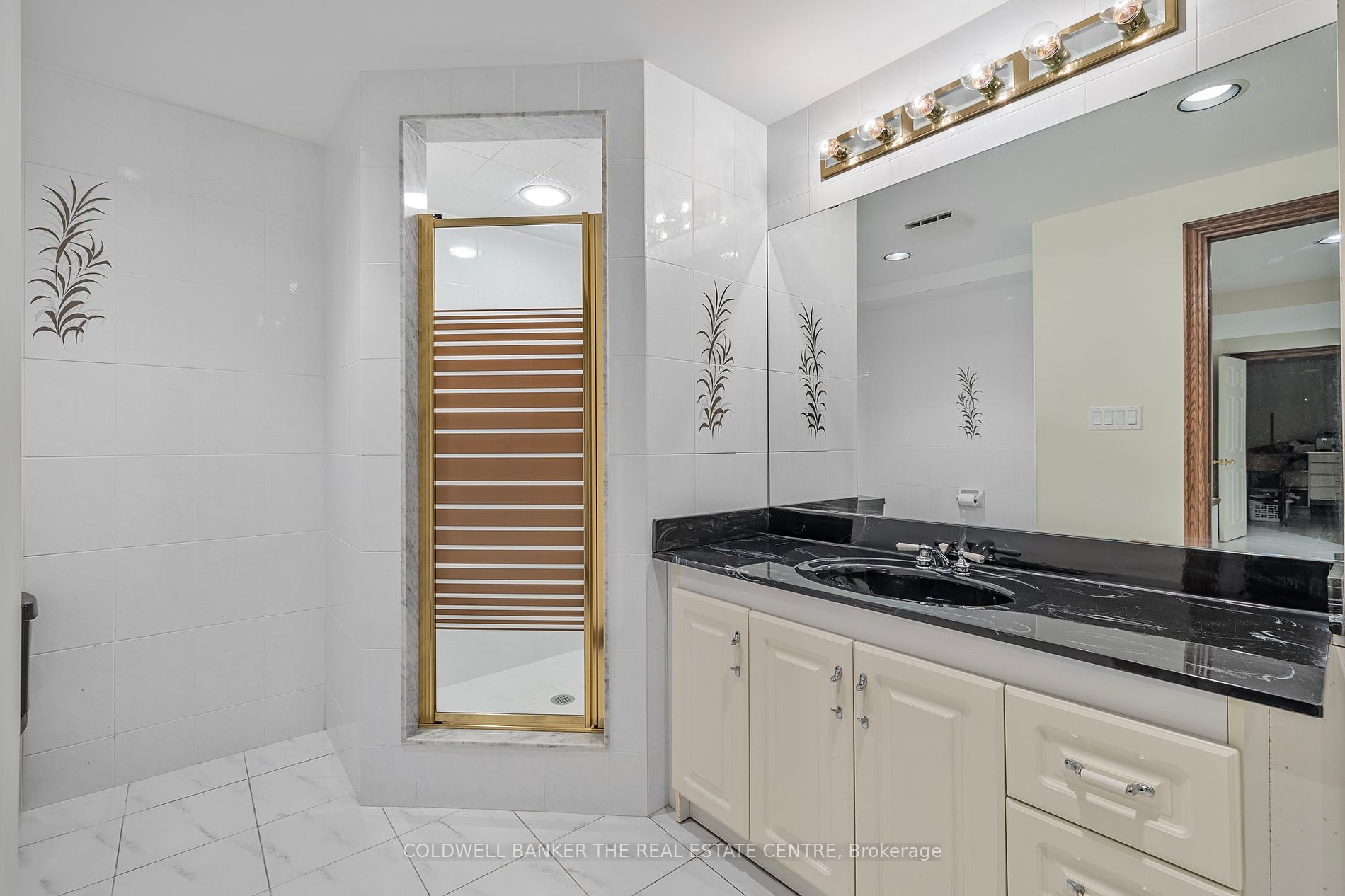 76 White Lodge Cres Property Photo 18