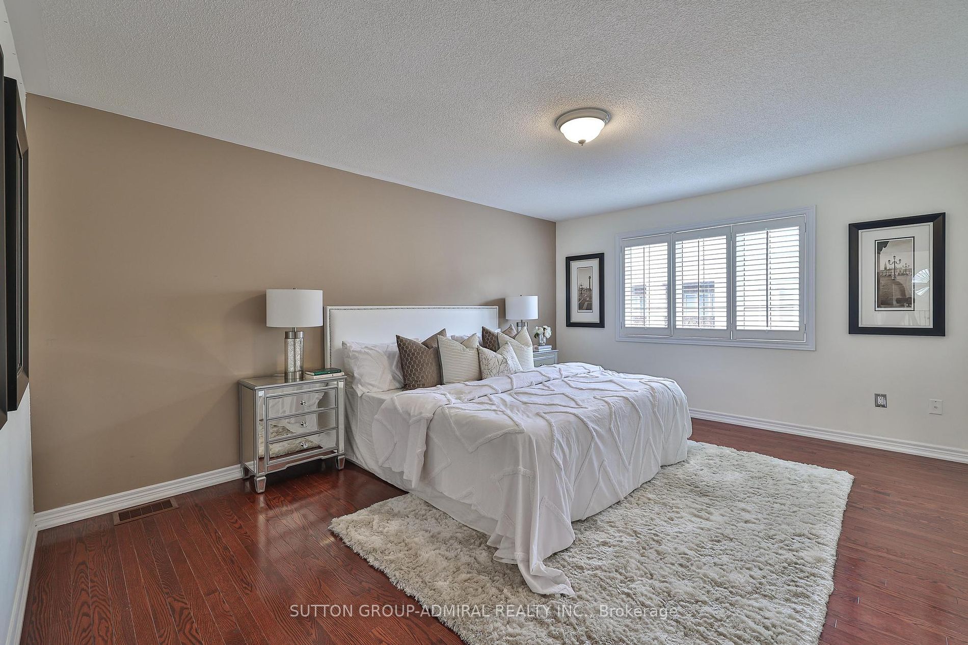 27 Asner Ave Property Photo 7