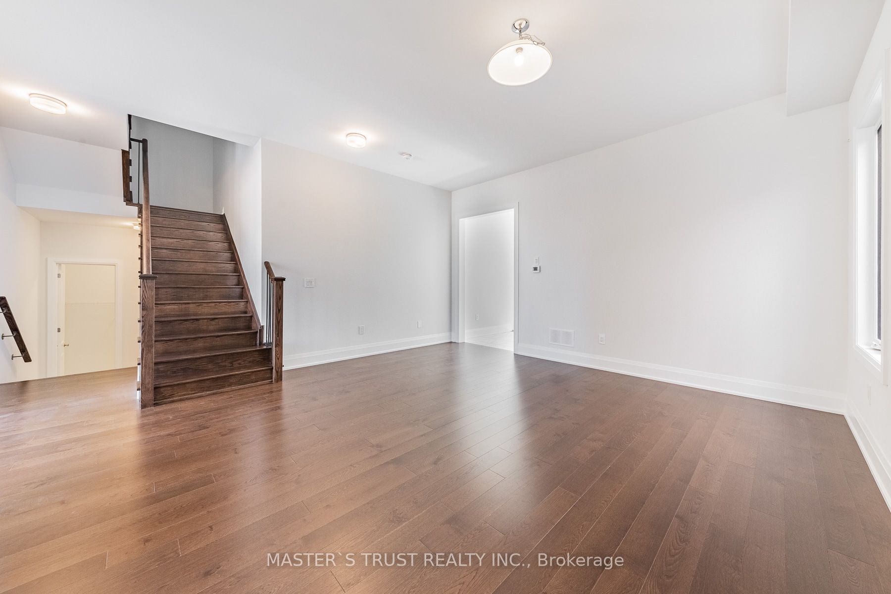 15 Backhouse Dr Property Photo 8