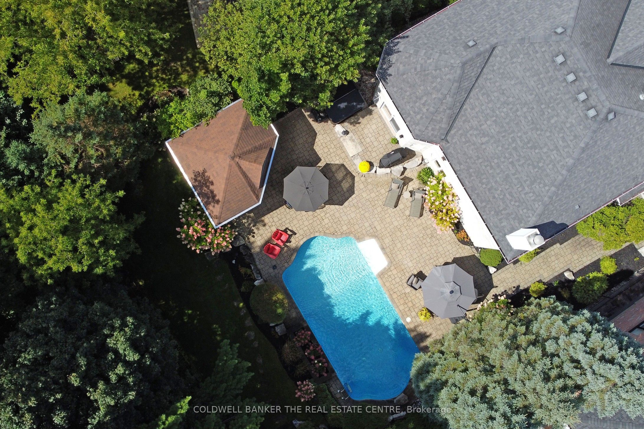 92 Carlyle Crescent Property Photo 40