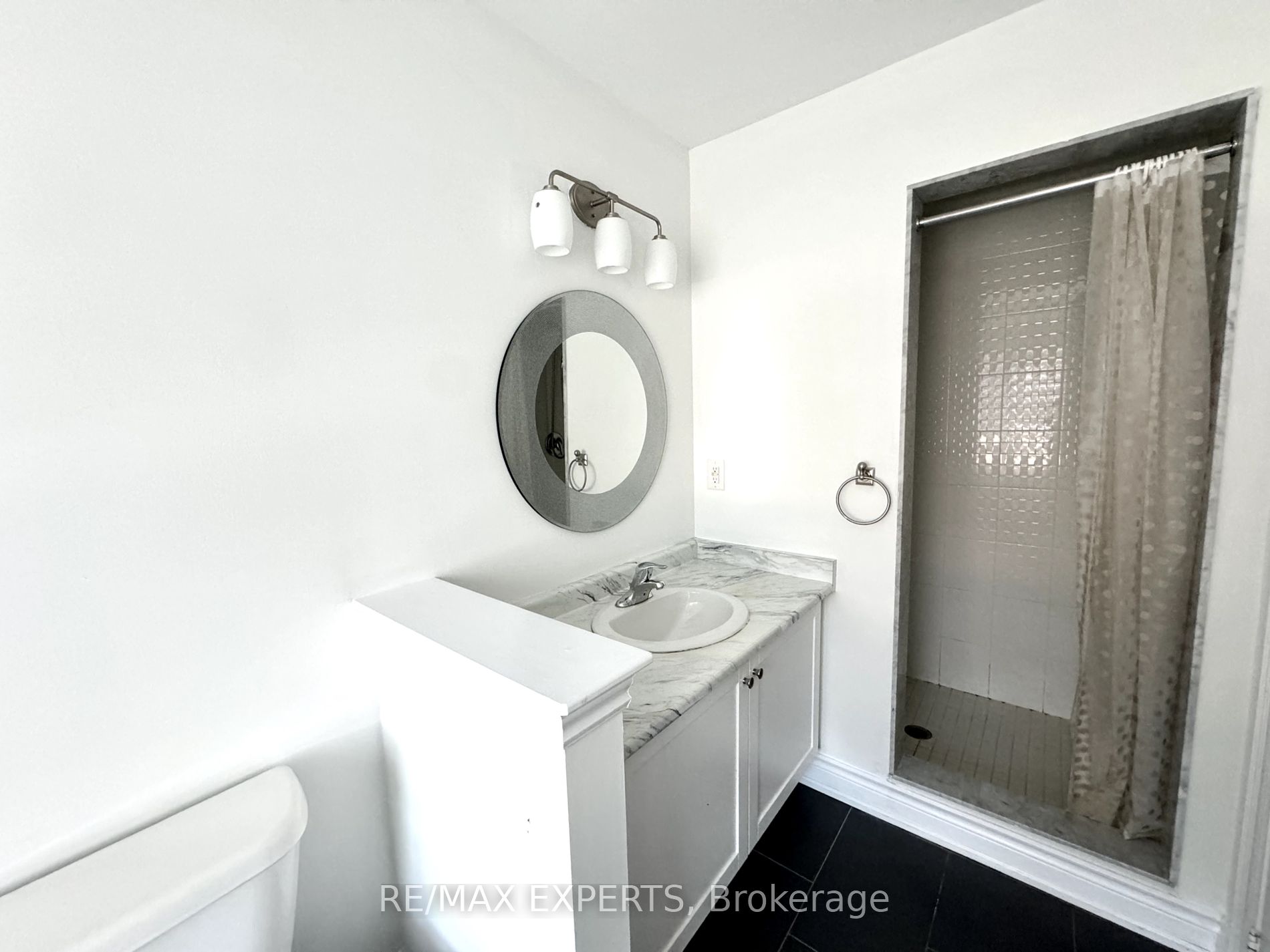 115 Killington Ave Property Photo 17