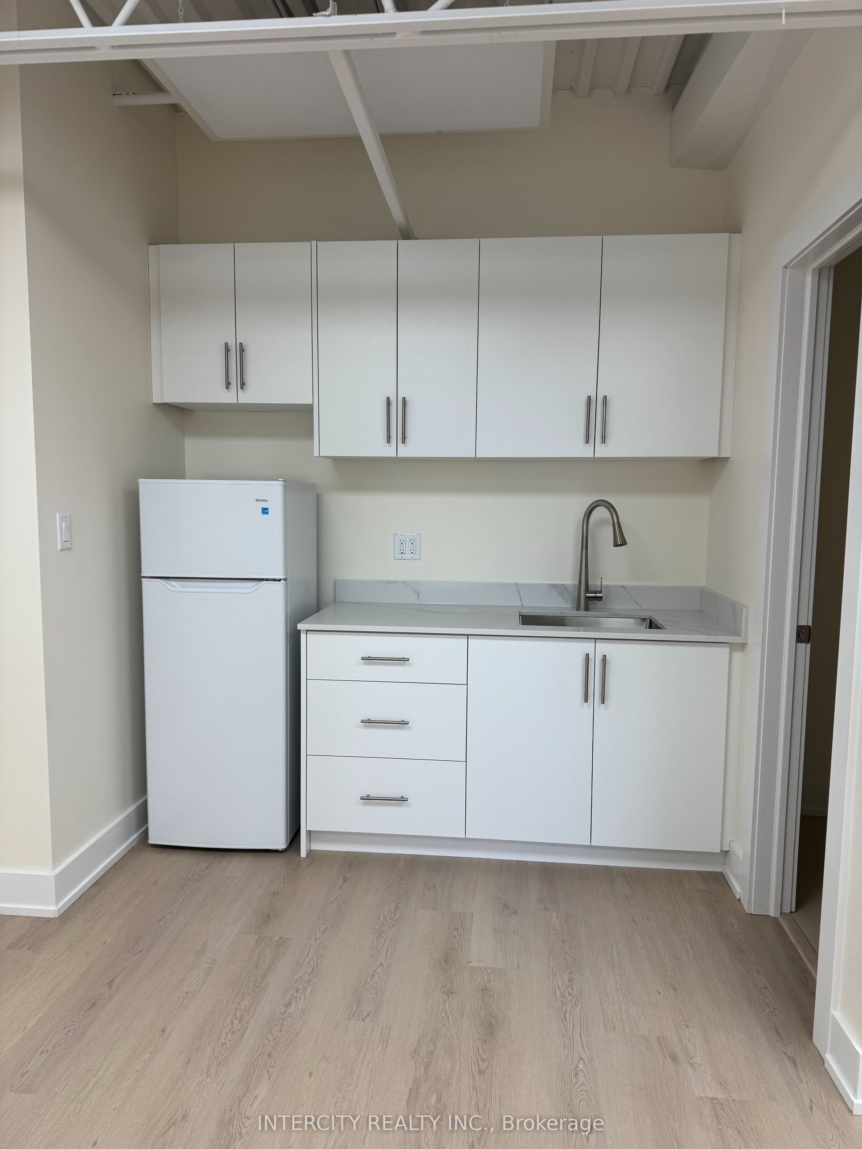 665 Millway Avenue 26b Property Photo 5