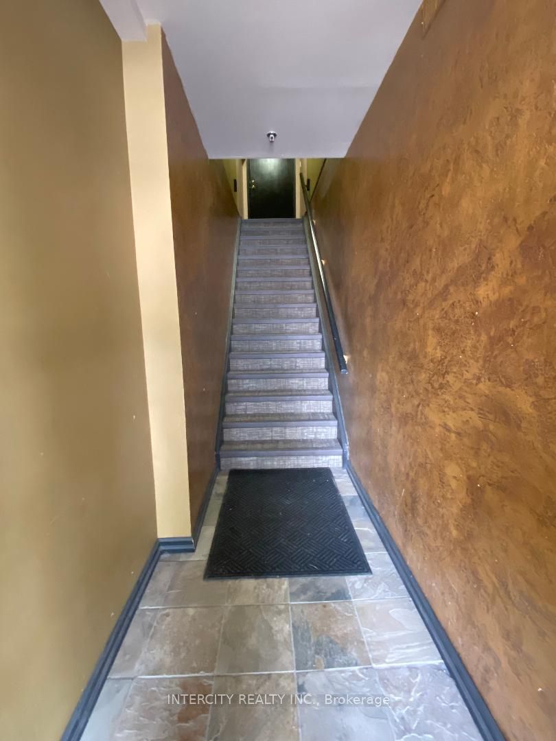#26b-a - 665 Millway Avenue Property Photo 12