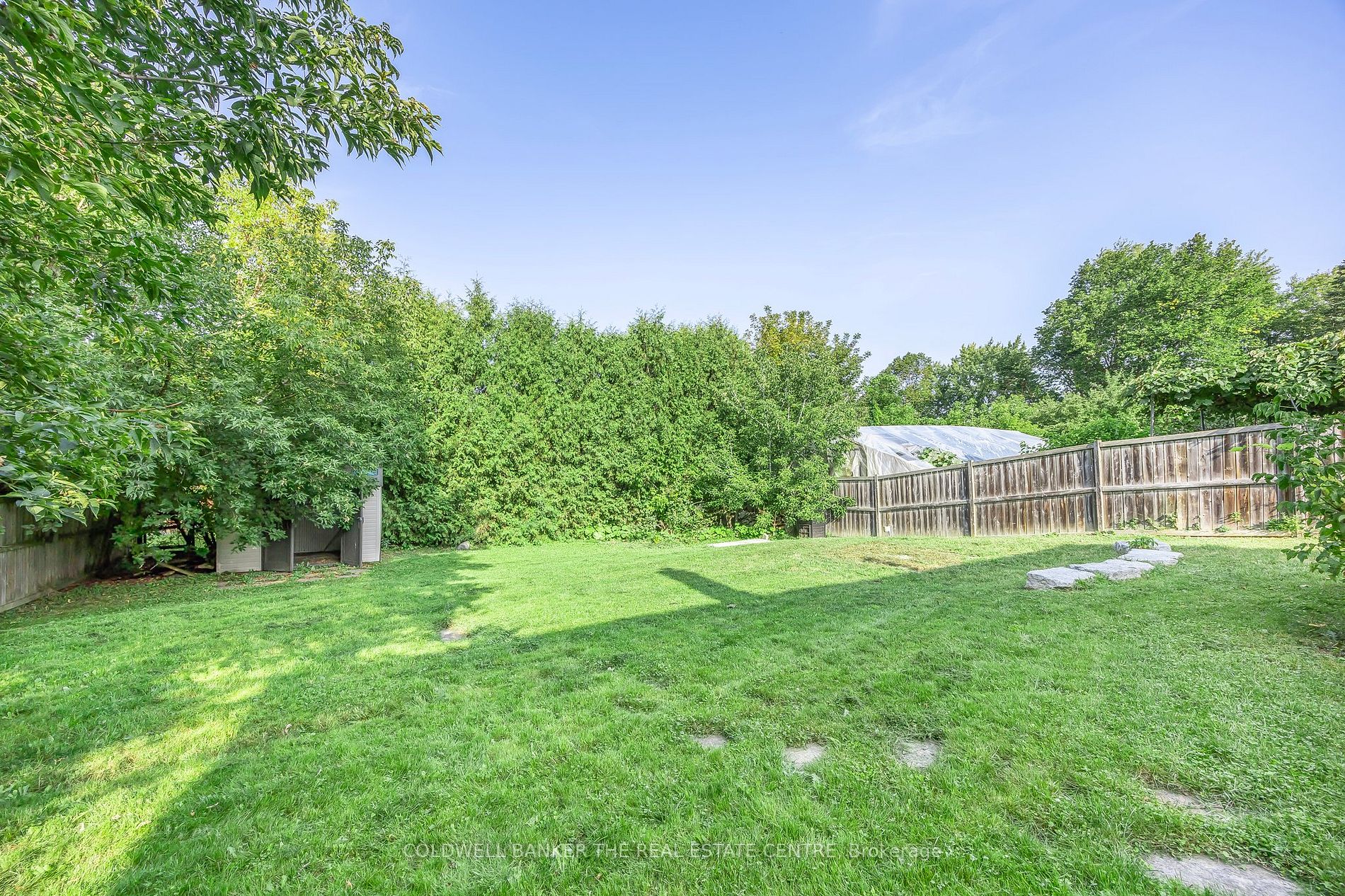 228 Simcoe Rd Property Photo 13