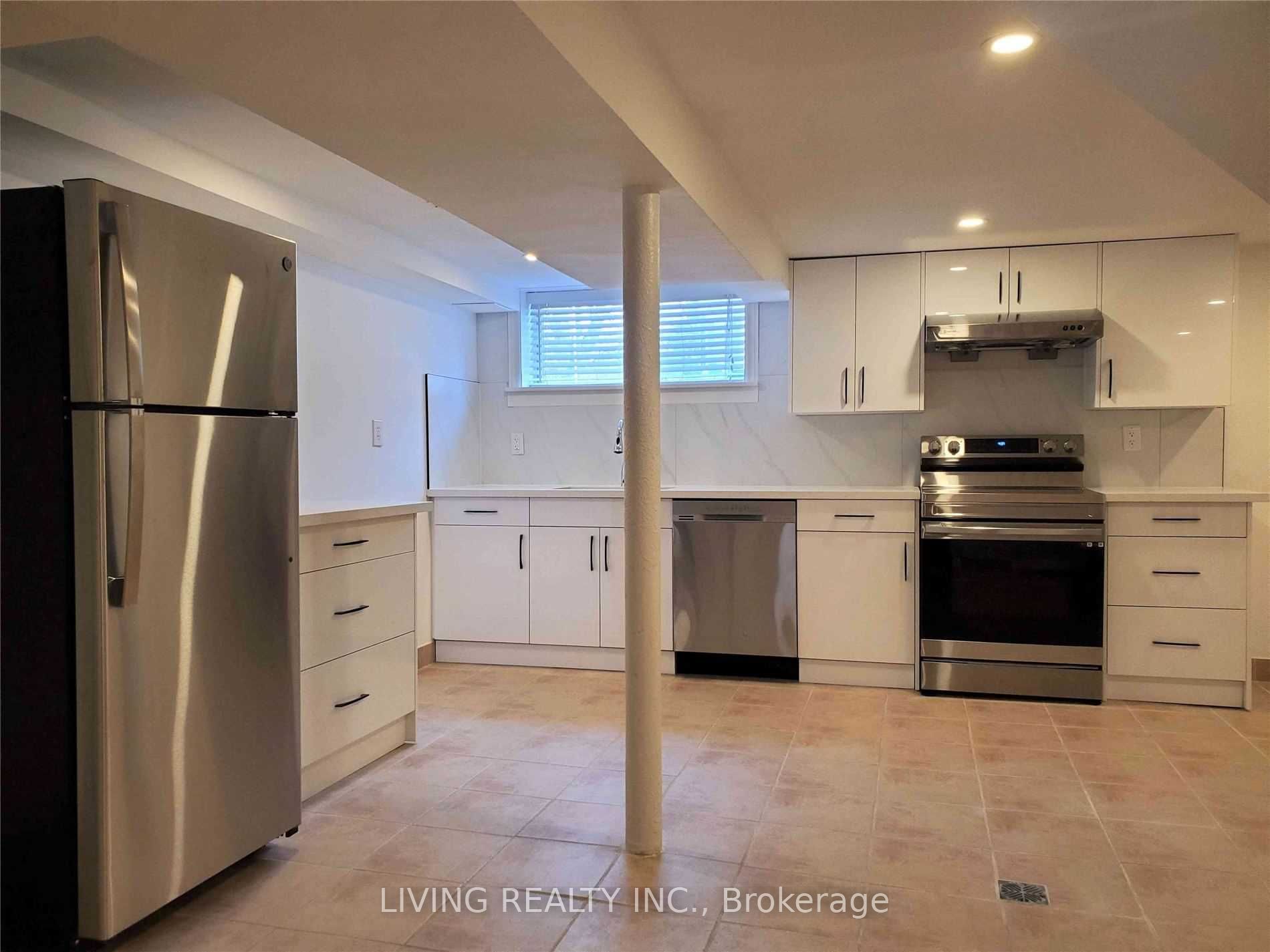 422 Marybay Cres Property Photo 16