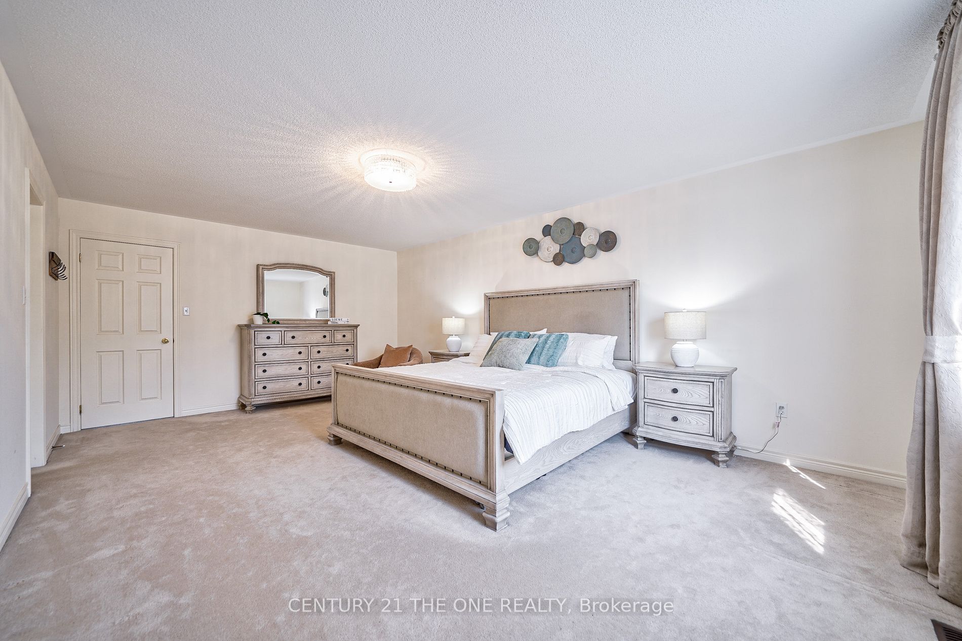 47 Hawkes Dr Property Photo 7