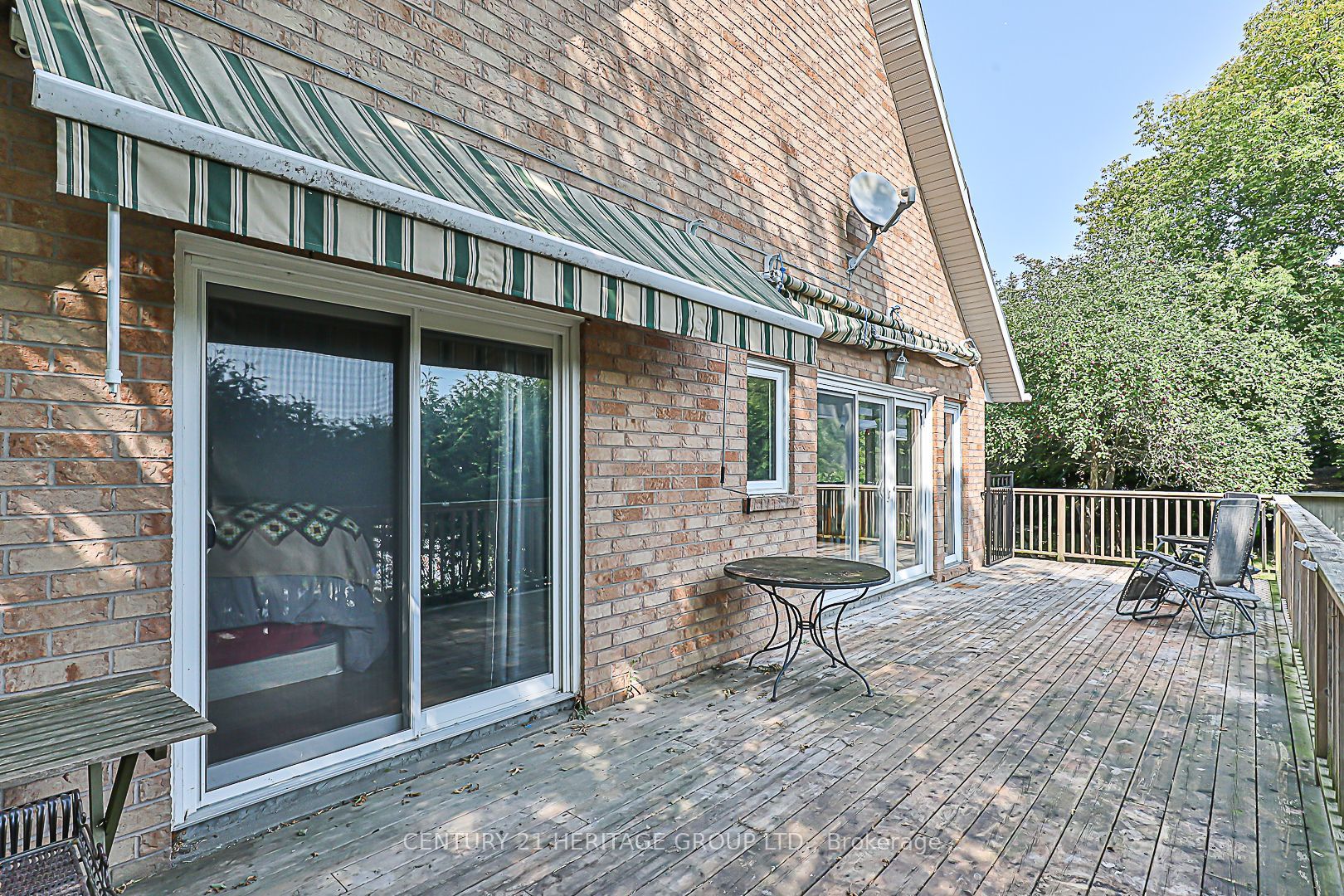 21 Windsor Dr N Property Photo 33