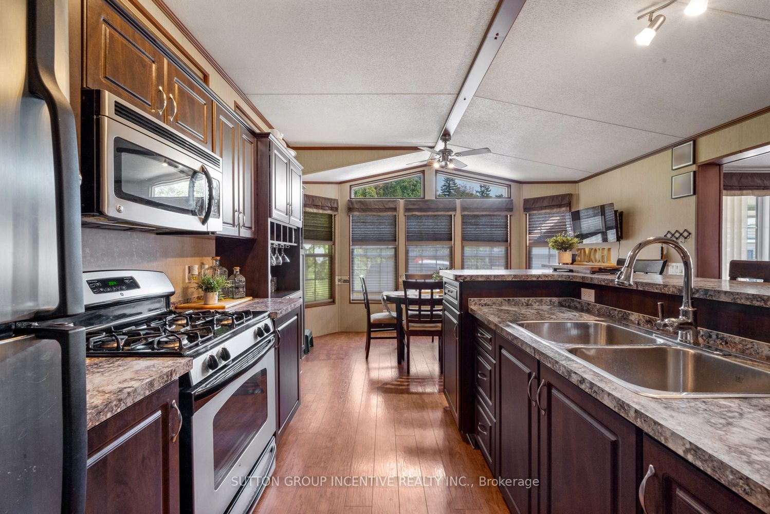 6047 Highway 89 Property Photo 4