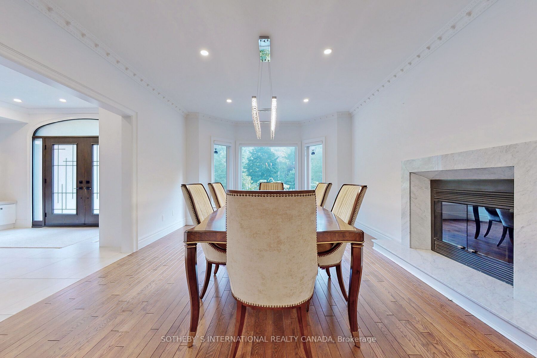 452 Feasby Road Property Photo 14