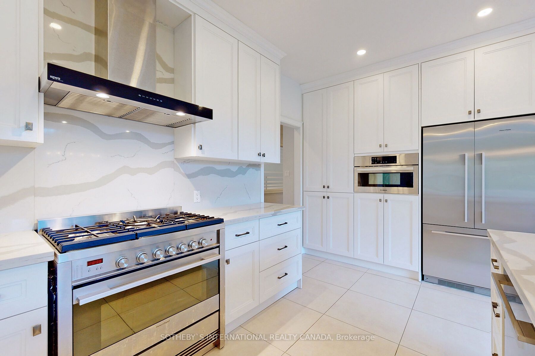 452 Feasby Road Property Photo 20