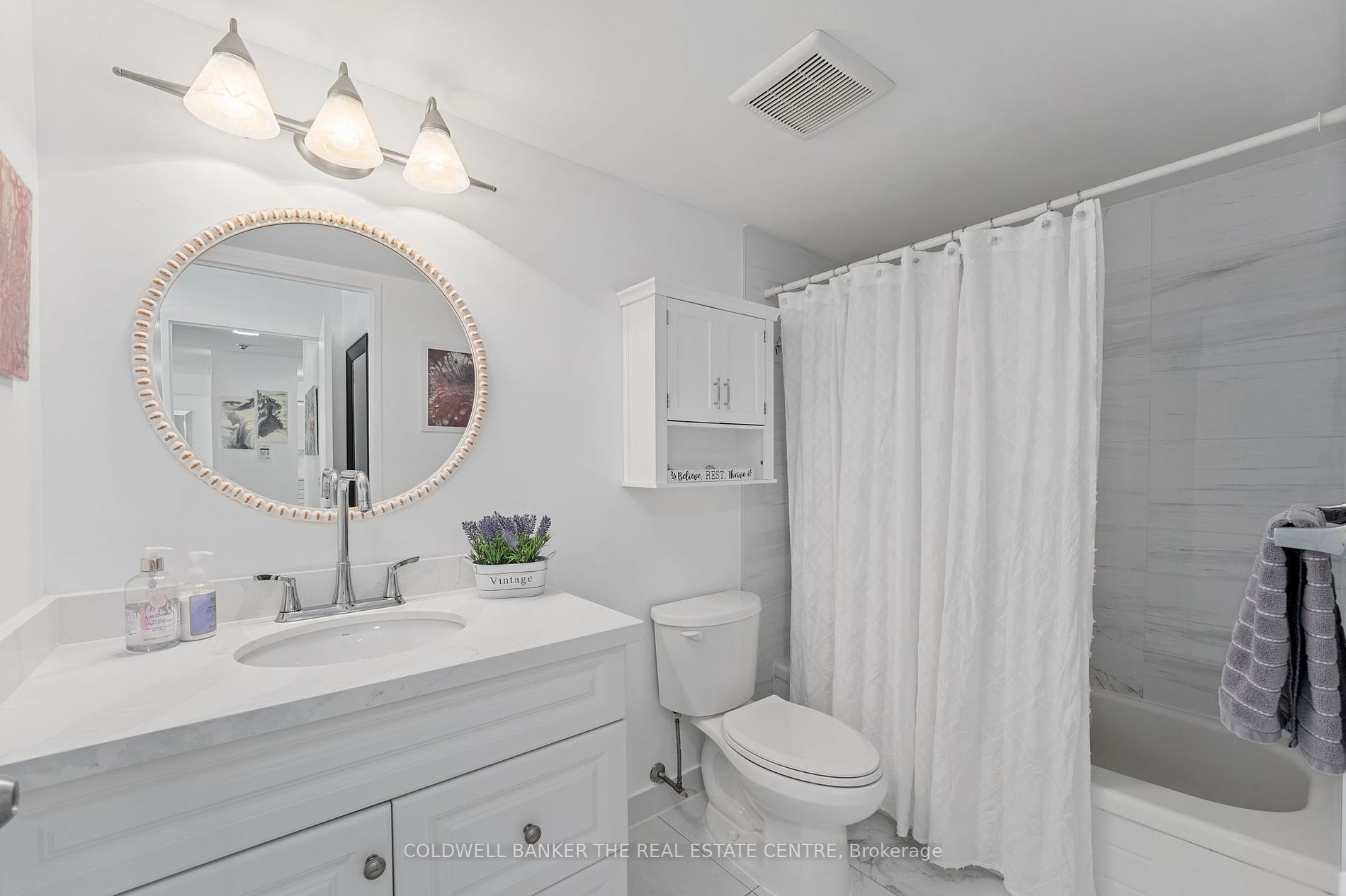 91 Townsgate Dr 808 Property Photo 6
