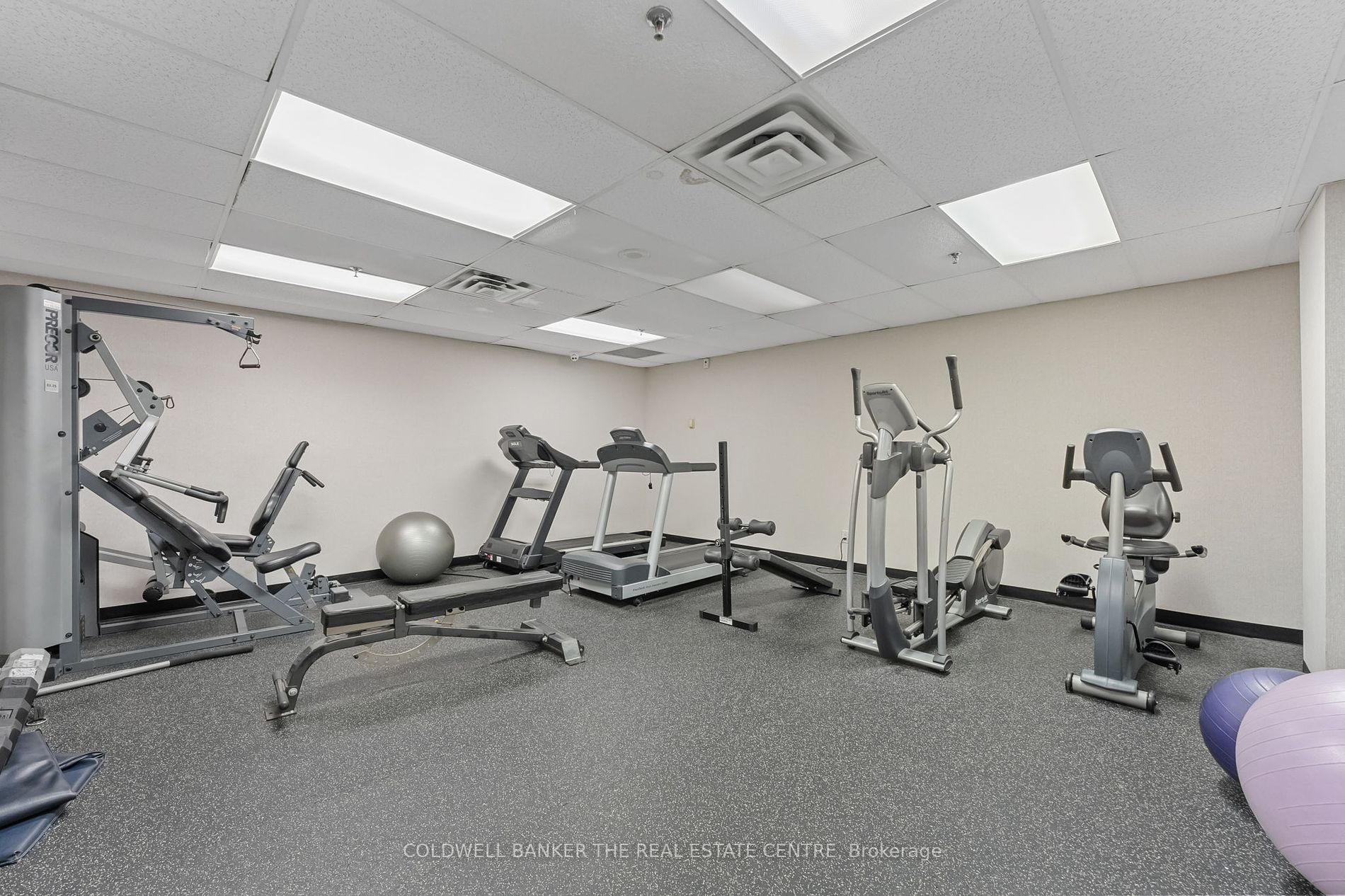 91 Townsgate Dr 808 Property Photo 19