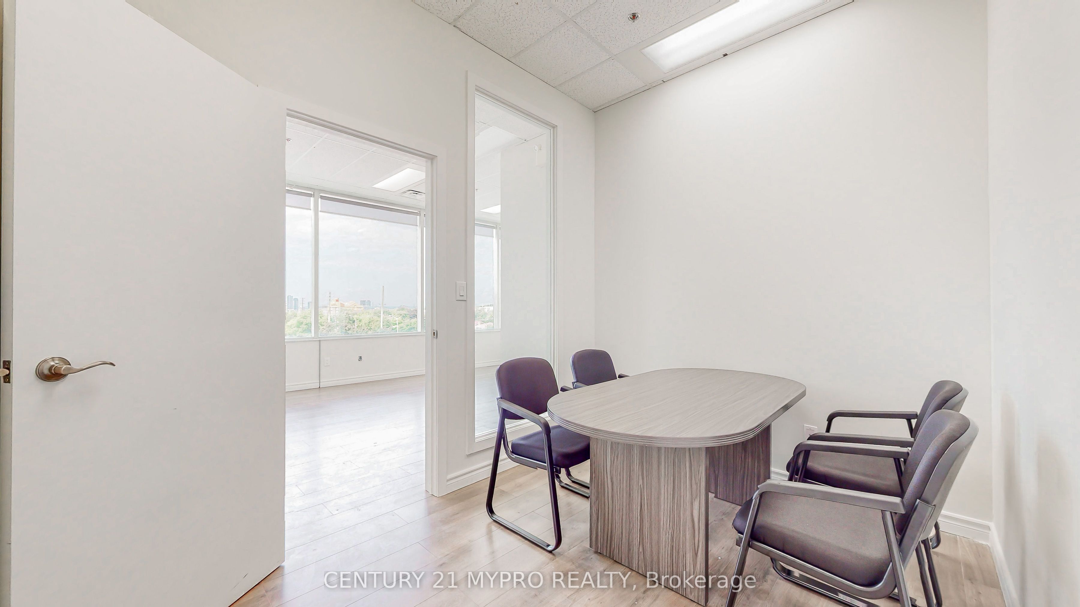 #402-rm1 - 7130 Warden Avenue Property Photo 23