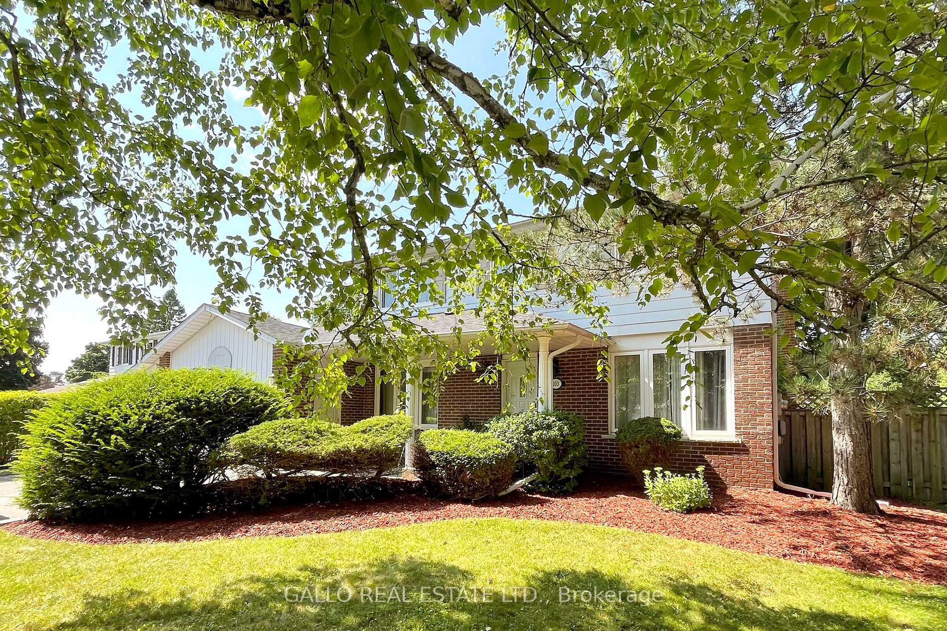 103 Vanzant Crt Property Photo 1