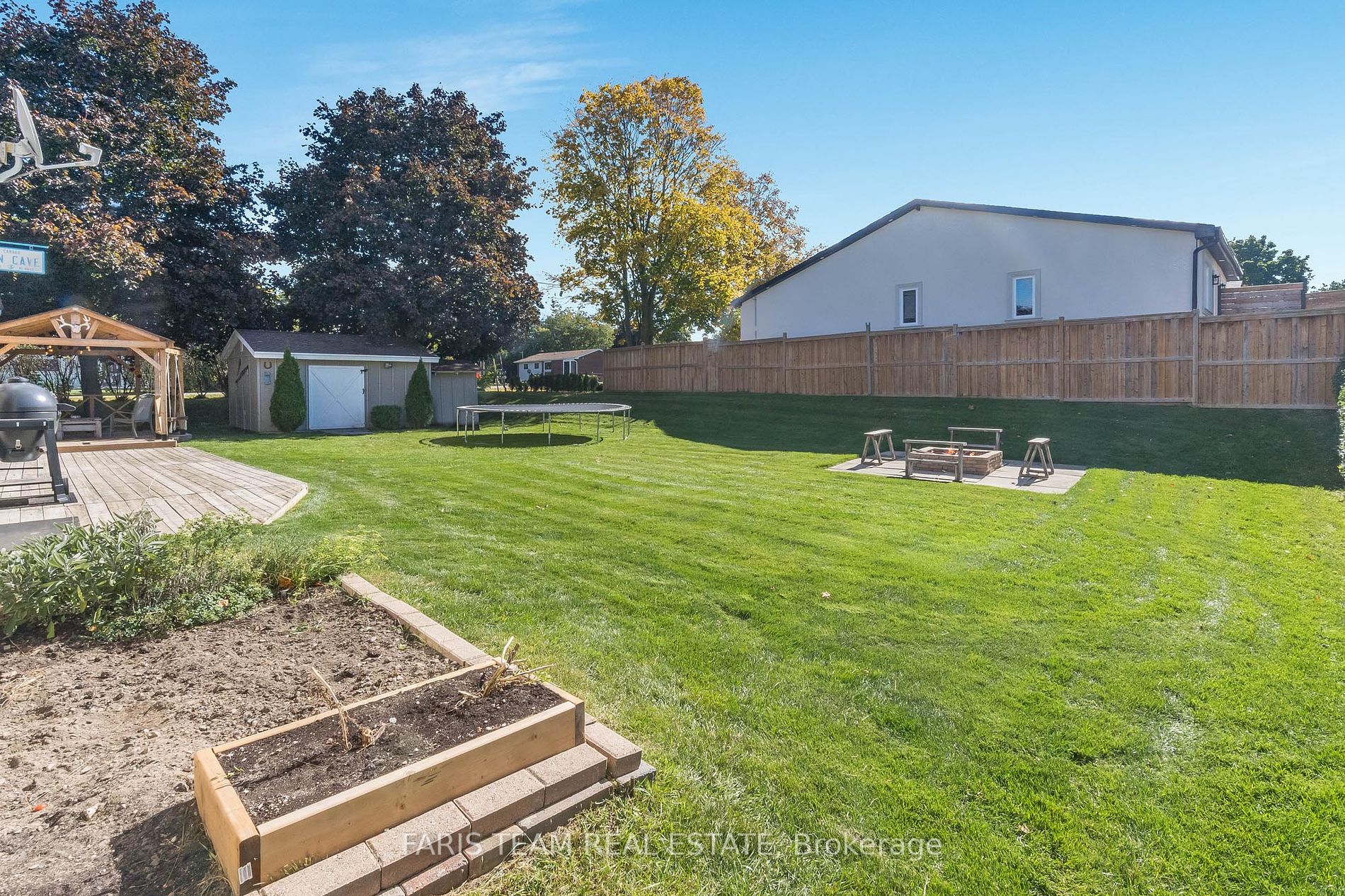 2 Cerswell Dr Property Photo 16