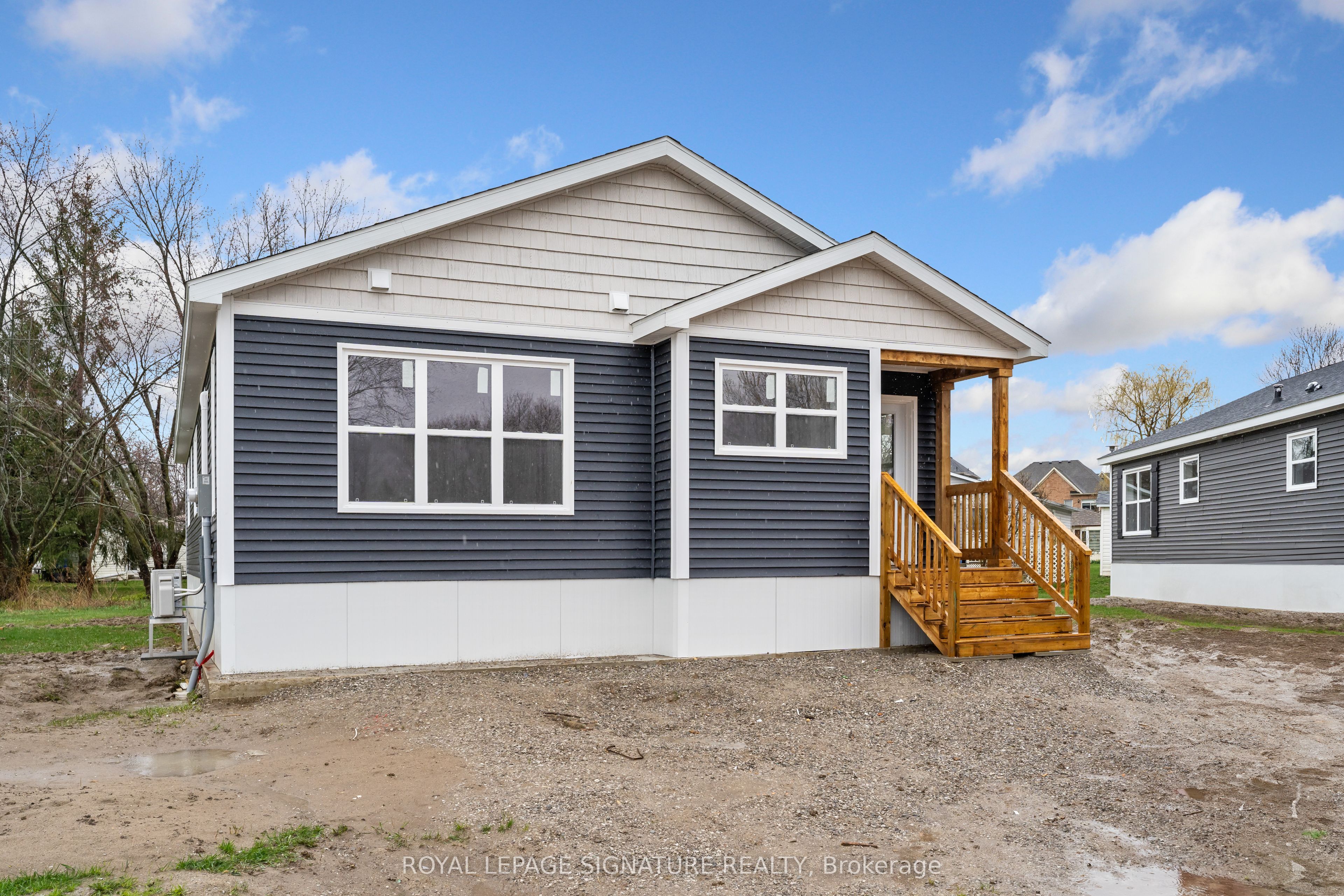 16 Briarwood Place Property Photo 5