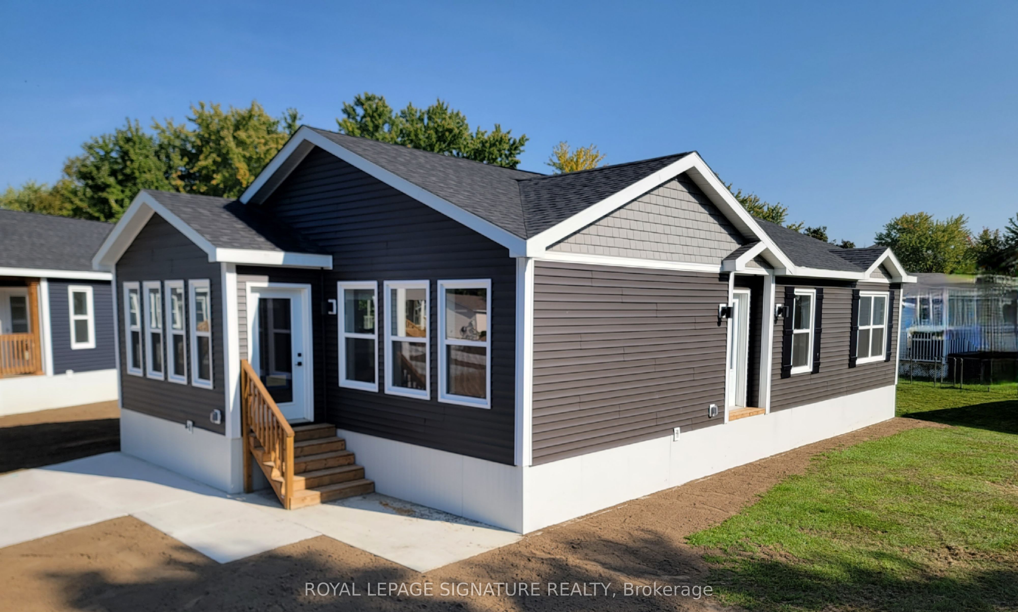 18 Briar Wood Place Property Photo 11