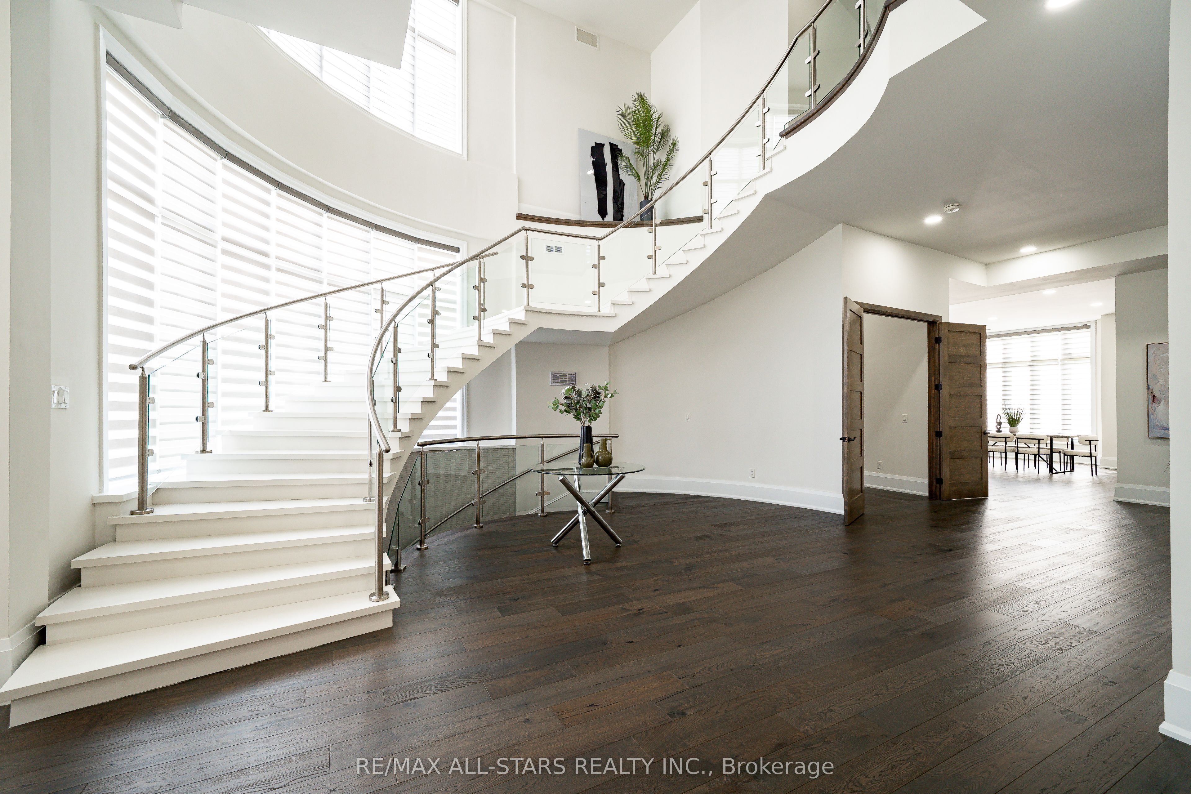 72 Grayfield Drive Property Photo 4