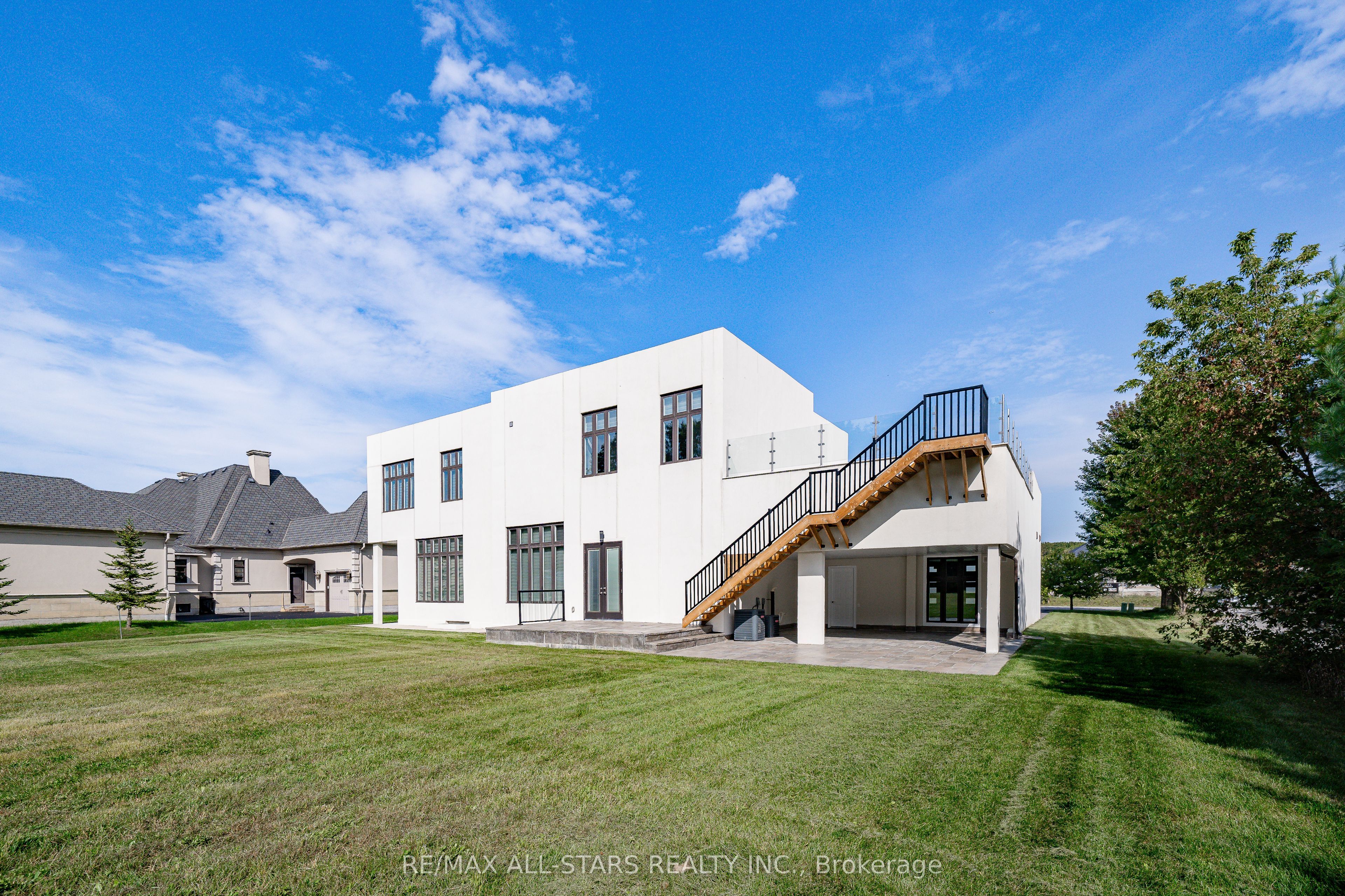 72 Grayfield Drive Property Photo 35