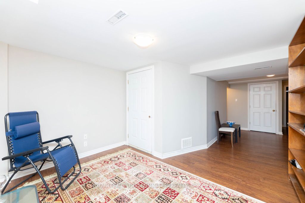 21 Baywell Cres Property Photo 28
