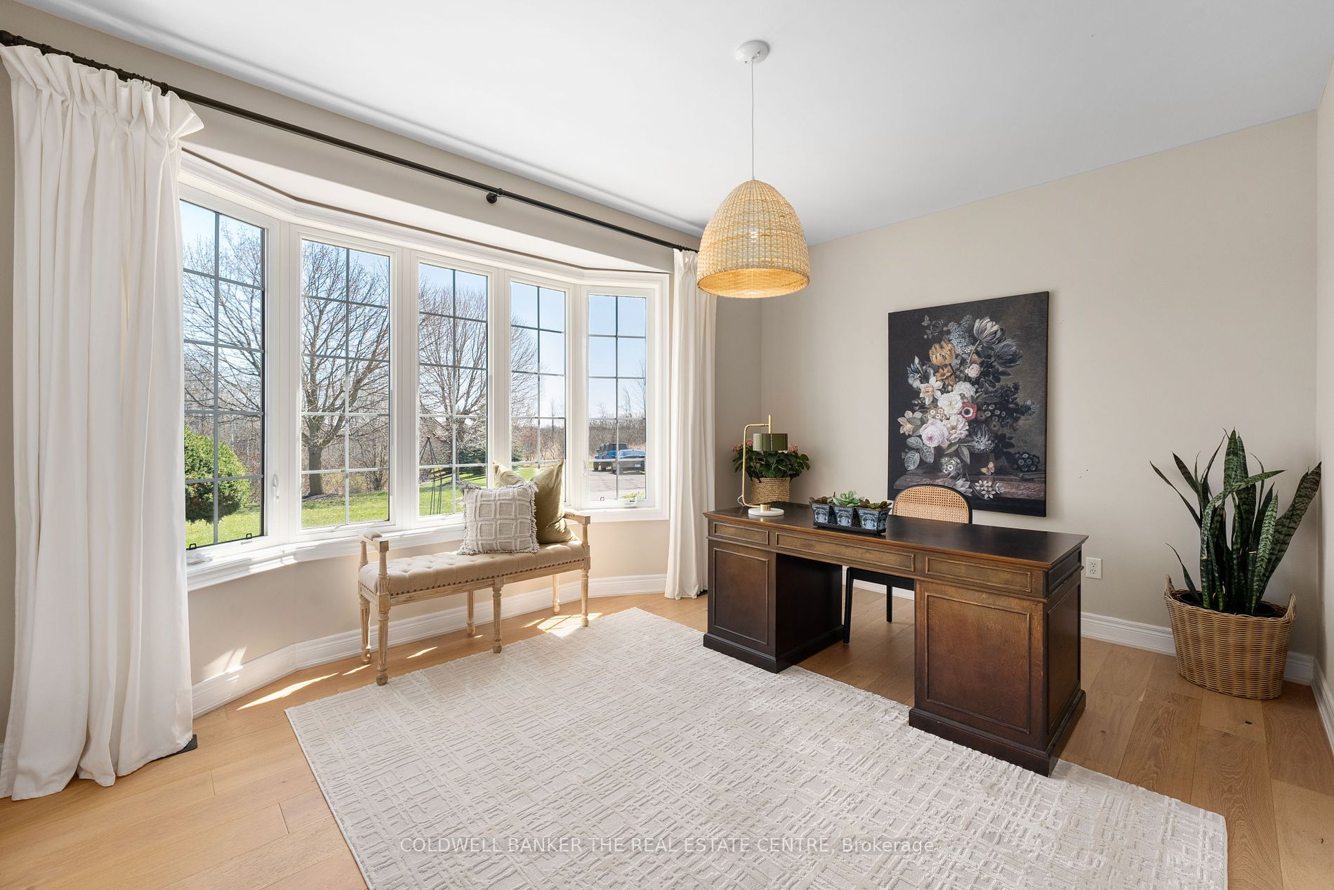 42 Fairbairn Gate W Property Photo 18