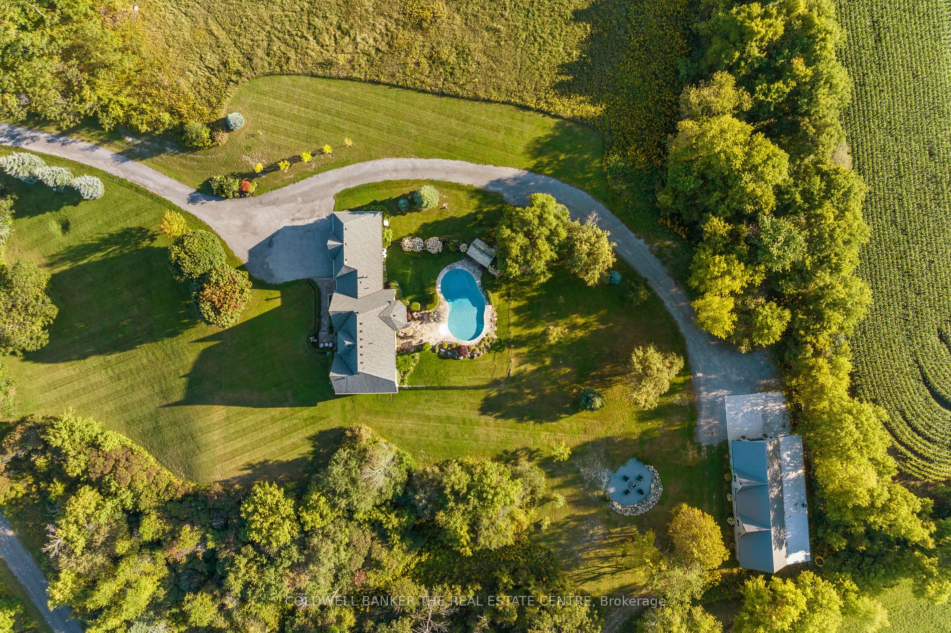 42 Fairbairn Gate W Property Photo 29