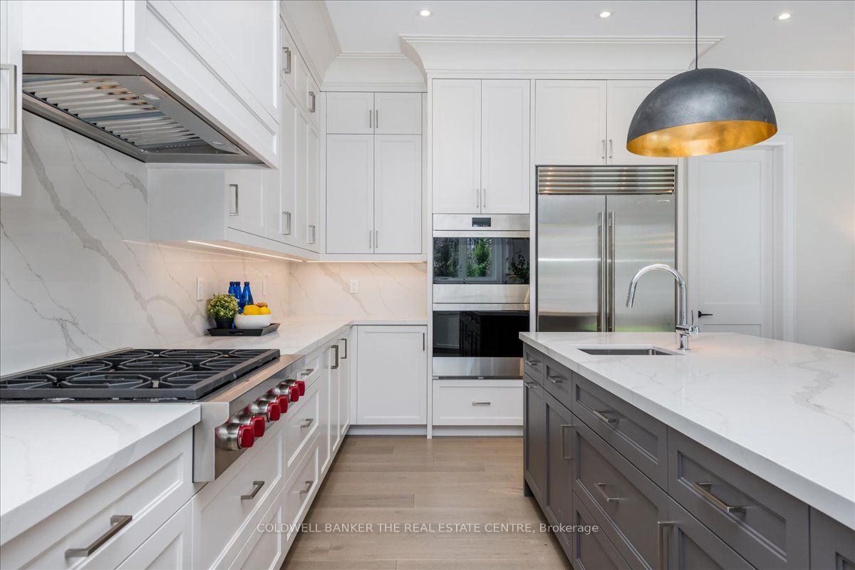 16 Newton Reed Cres Property Photo 8