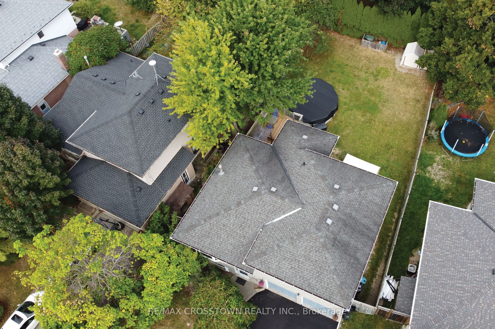 104 Crown Cres Property Photo 34