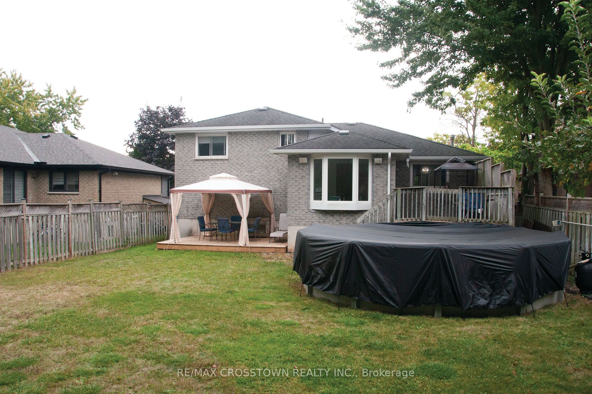 104 Crown Cres Property Photo 39