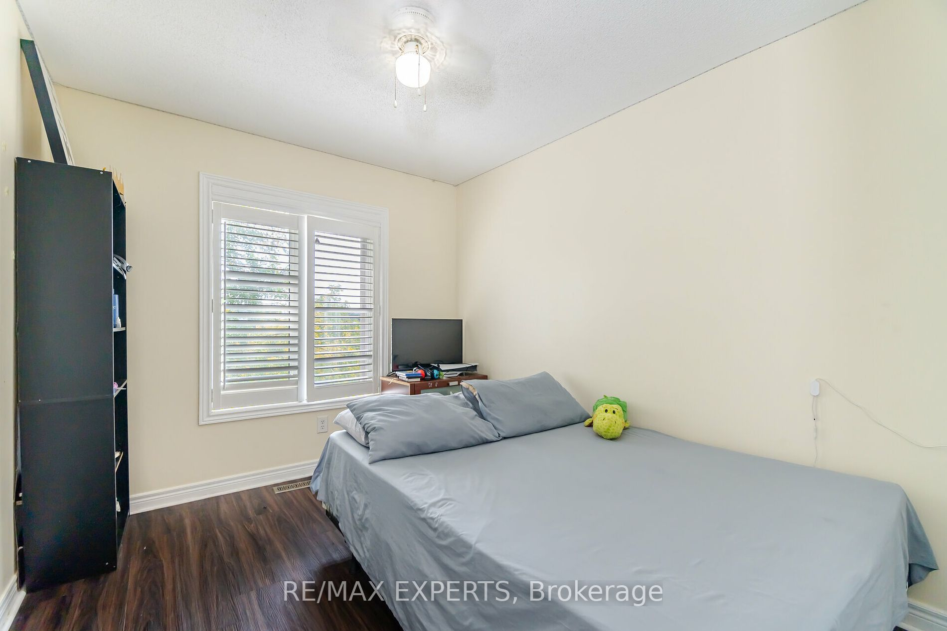 222 Tom Taylor Cres Property Photo 7